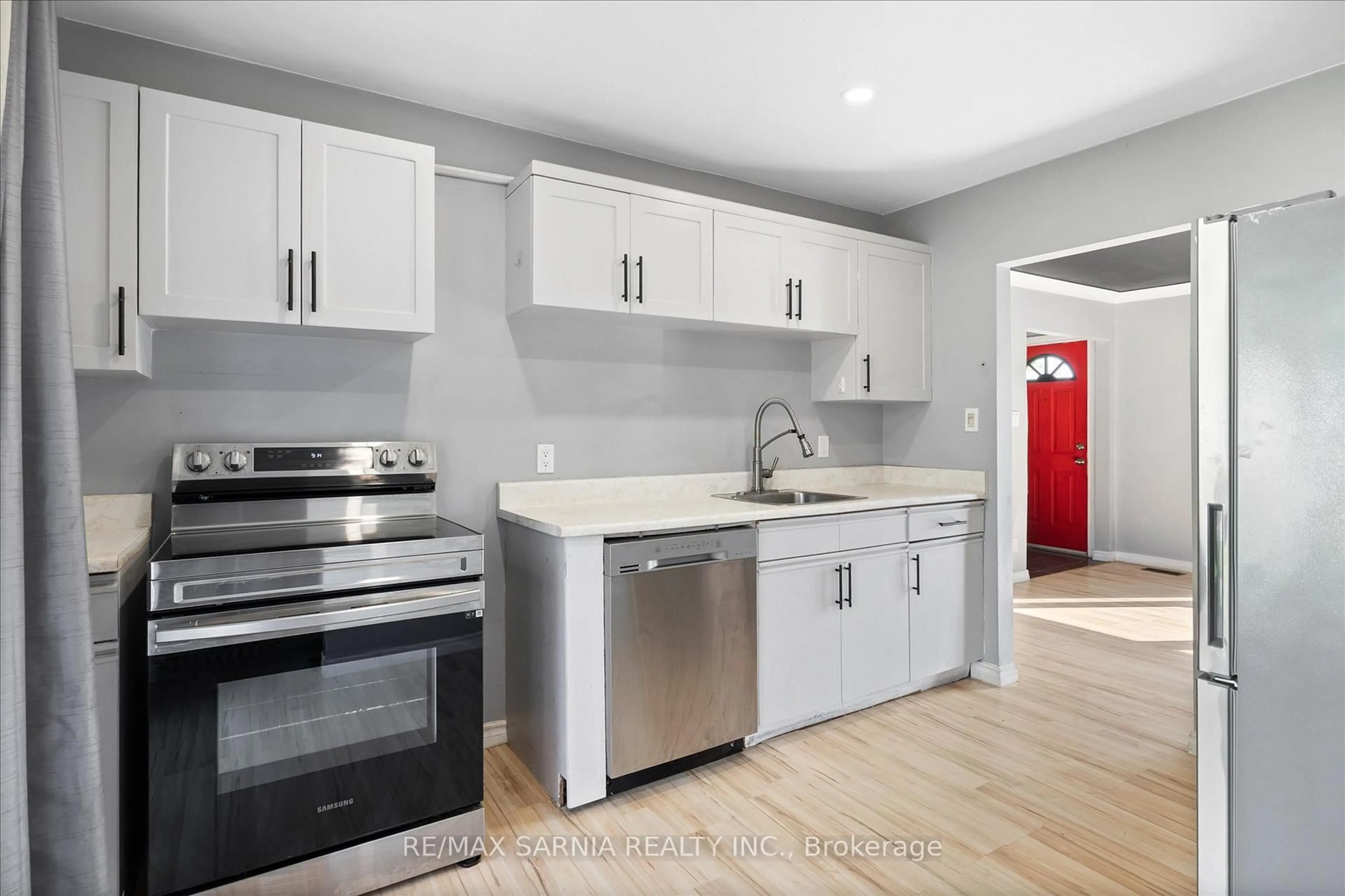 Open concept kitchen, unknown for 1515 Tourangeau Rd, Windsor Ontario N8Y 4J5