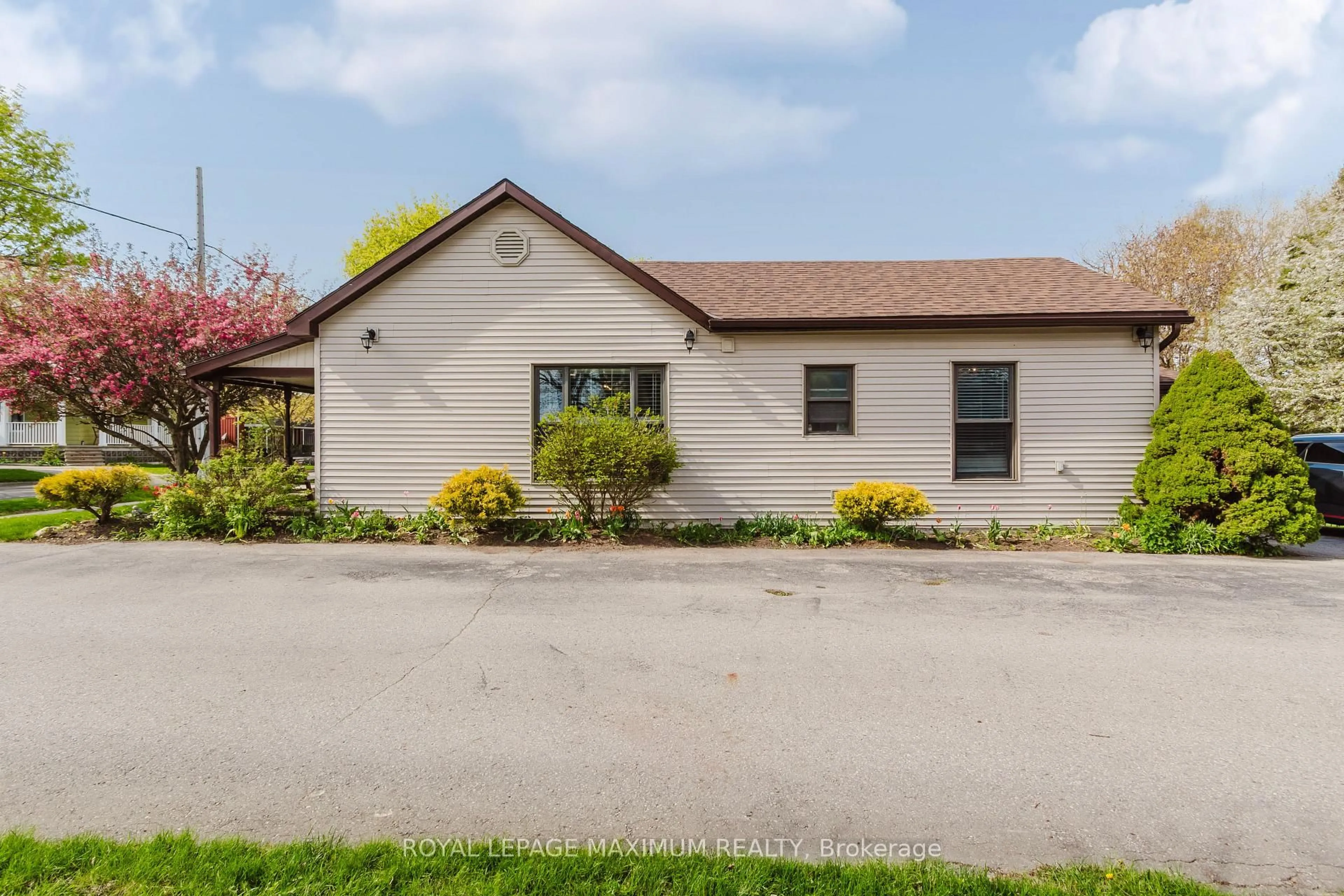 Home with vinyl exterior material, street for 137 Church St, St. Marys Ontario N4X 1A9