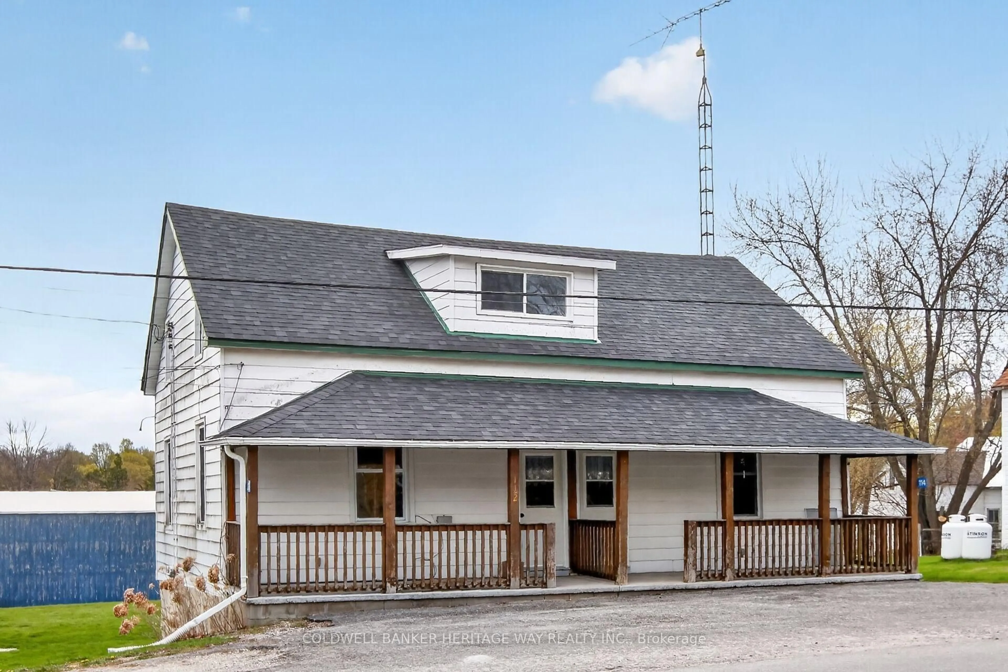 Home with vinyl exterior material, building for 114 & 112 Clarence St, Lanark Ontario K0G 1K0