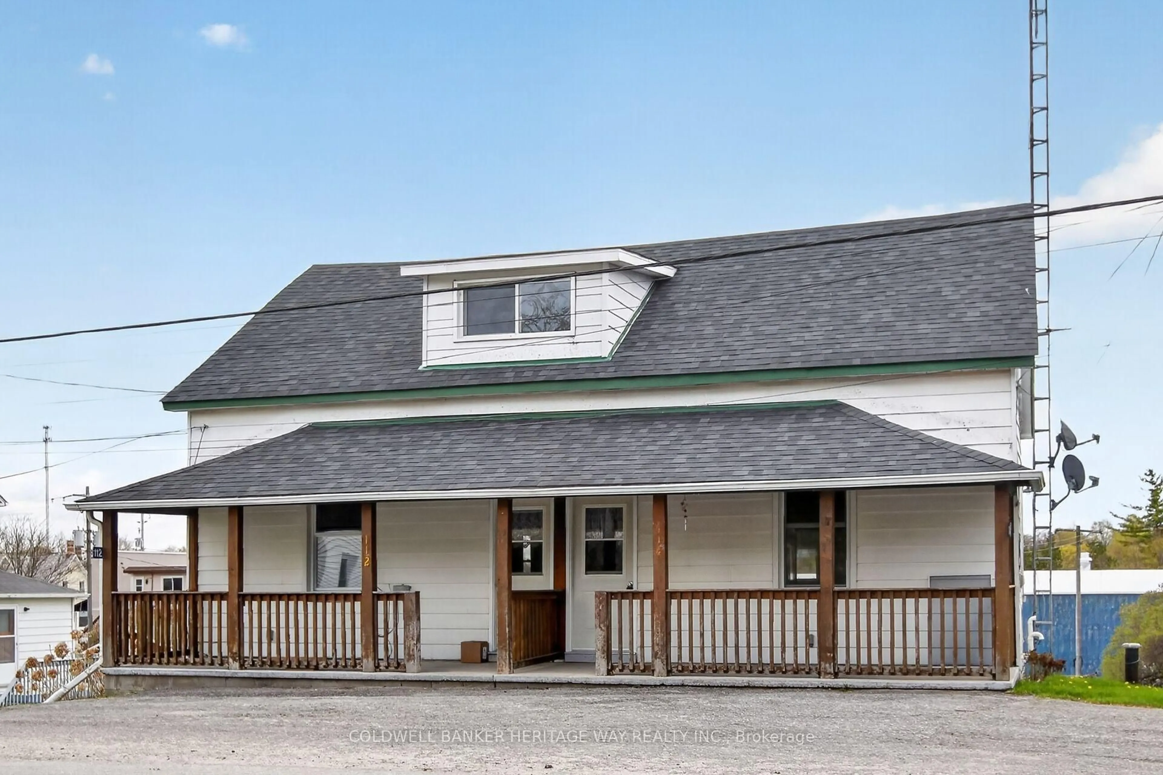 Unknown for 114 & 112 Clarence St, Lanark Ontario K0G 1K0