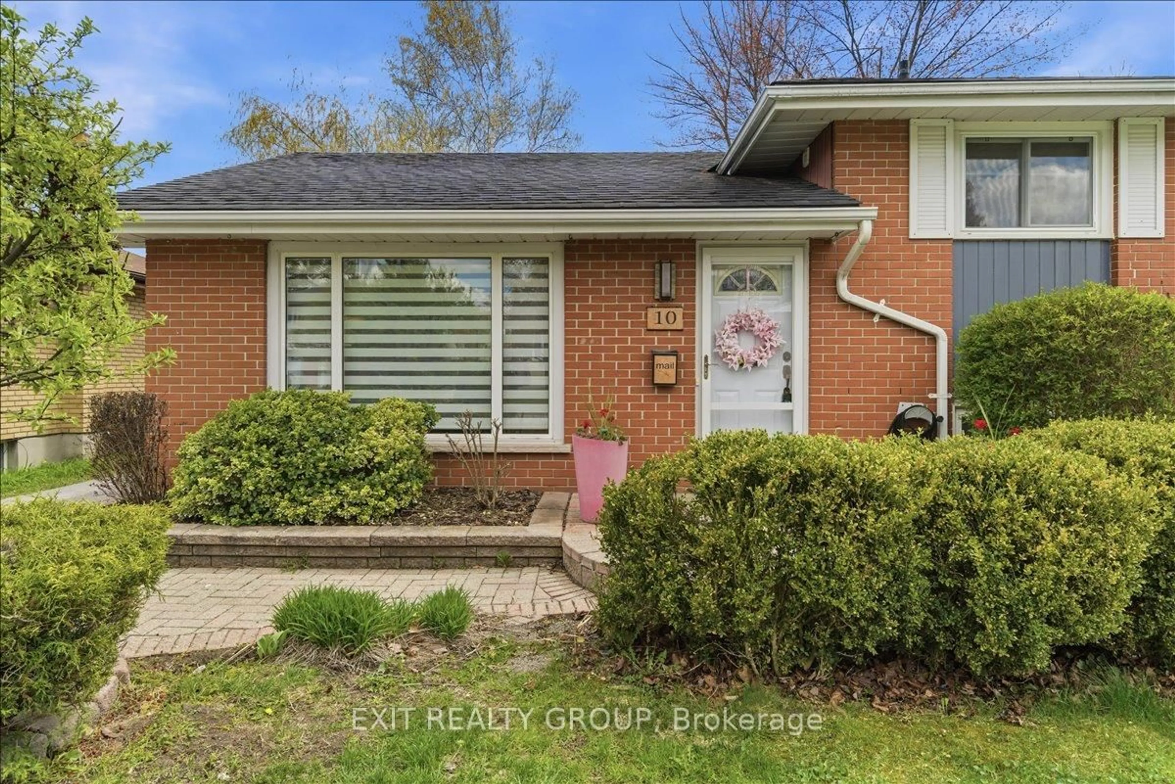 Home with brick exterior material, street for 10 Gearin St, Quinte West Ontario K8V 3Y1