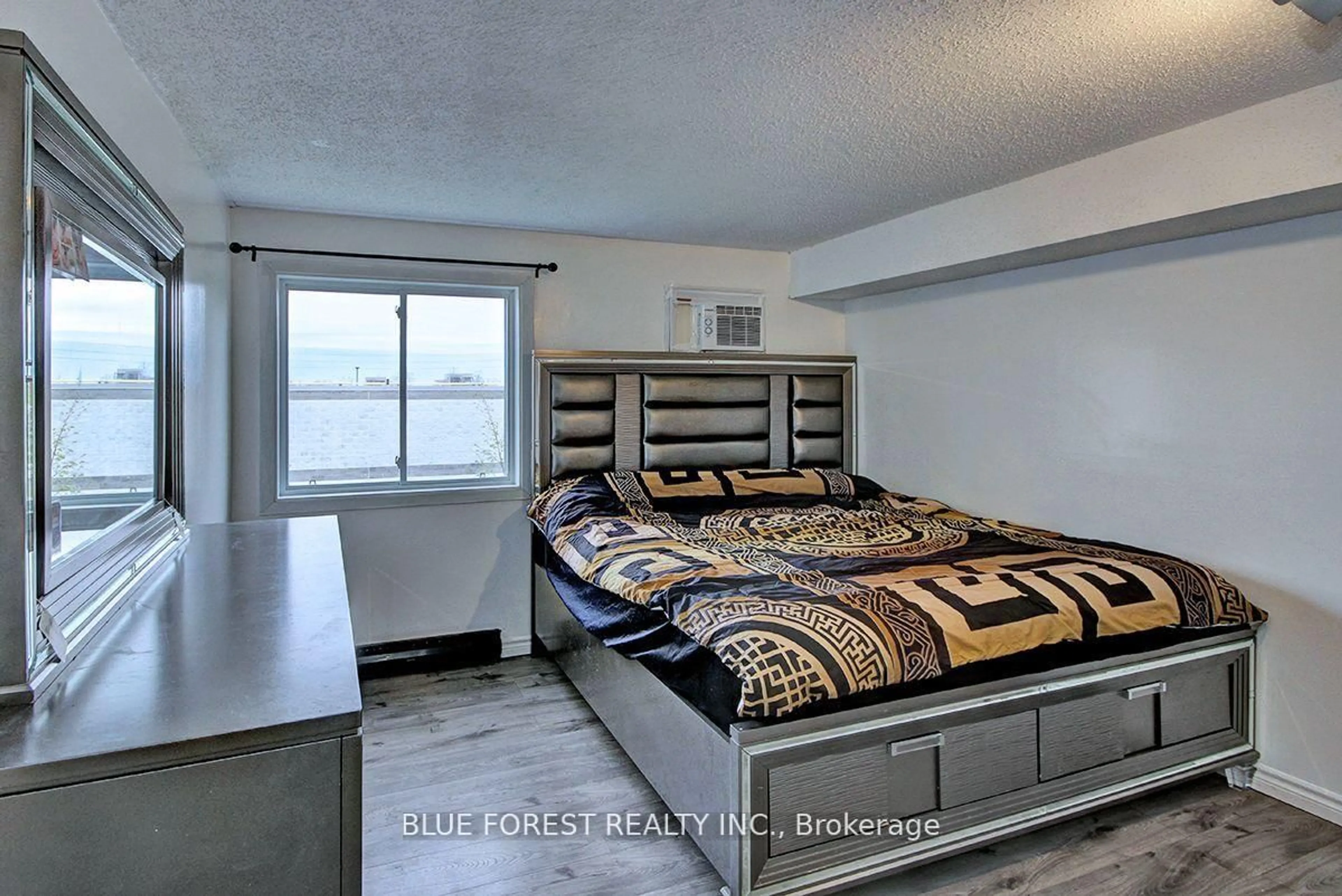 Bedroom with bed, unknown for 739 Deveron Cres #209, London South Ontario N5Z 4Y1