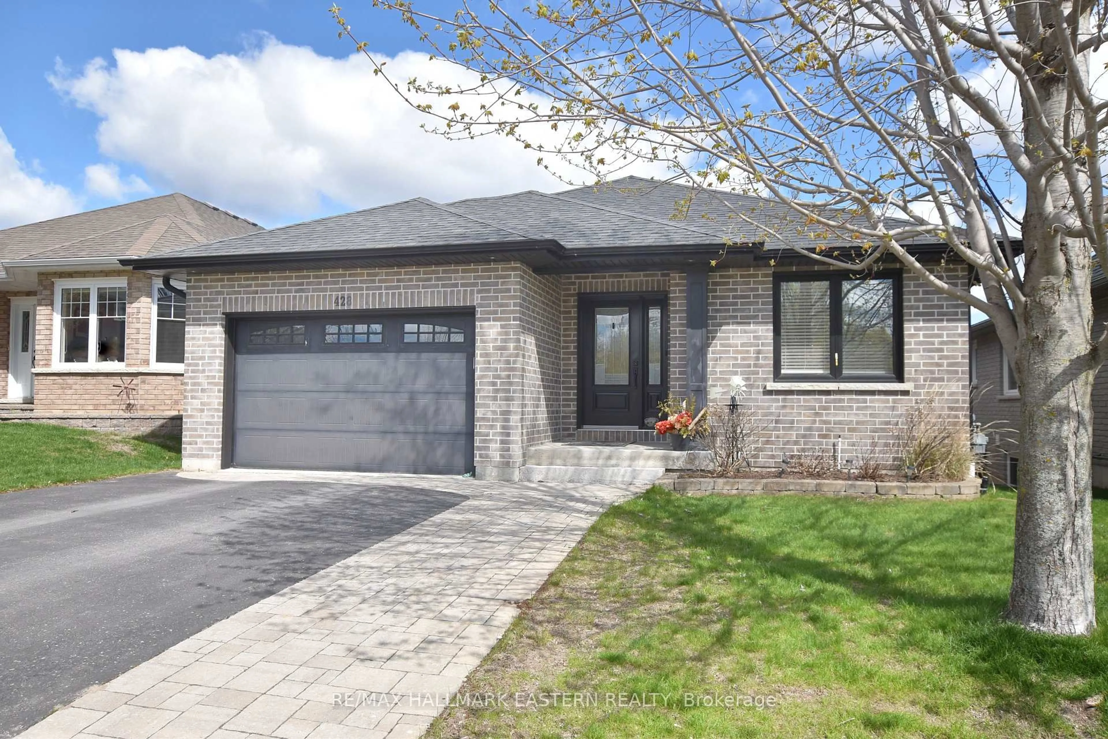 Home with brick exterior material, street for 428 Raymond St, Peterborough Ontario K9L 1R2