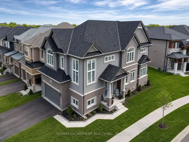 16 Stauffer Rd, Brantford 2
