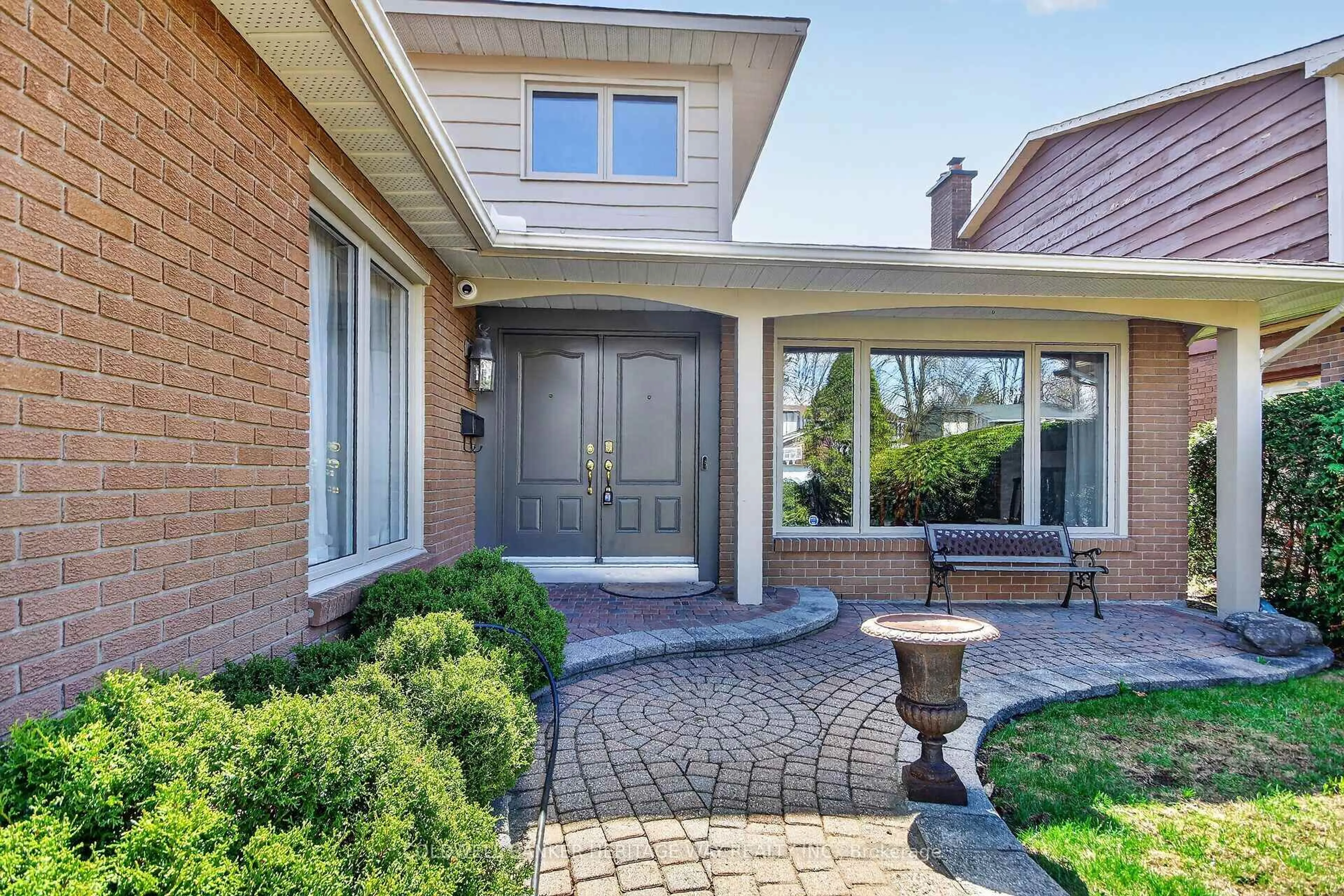 Home with brick exterior material, street for 3106 Uplands Dr, Ottawa Ontario K1V 9Z6