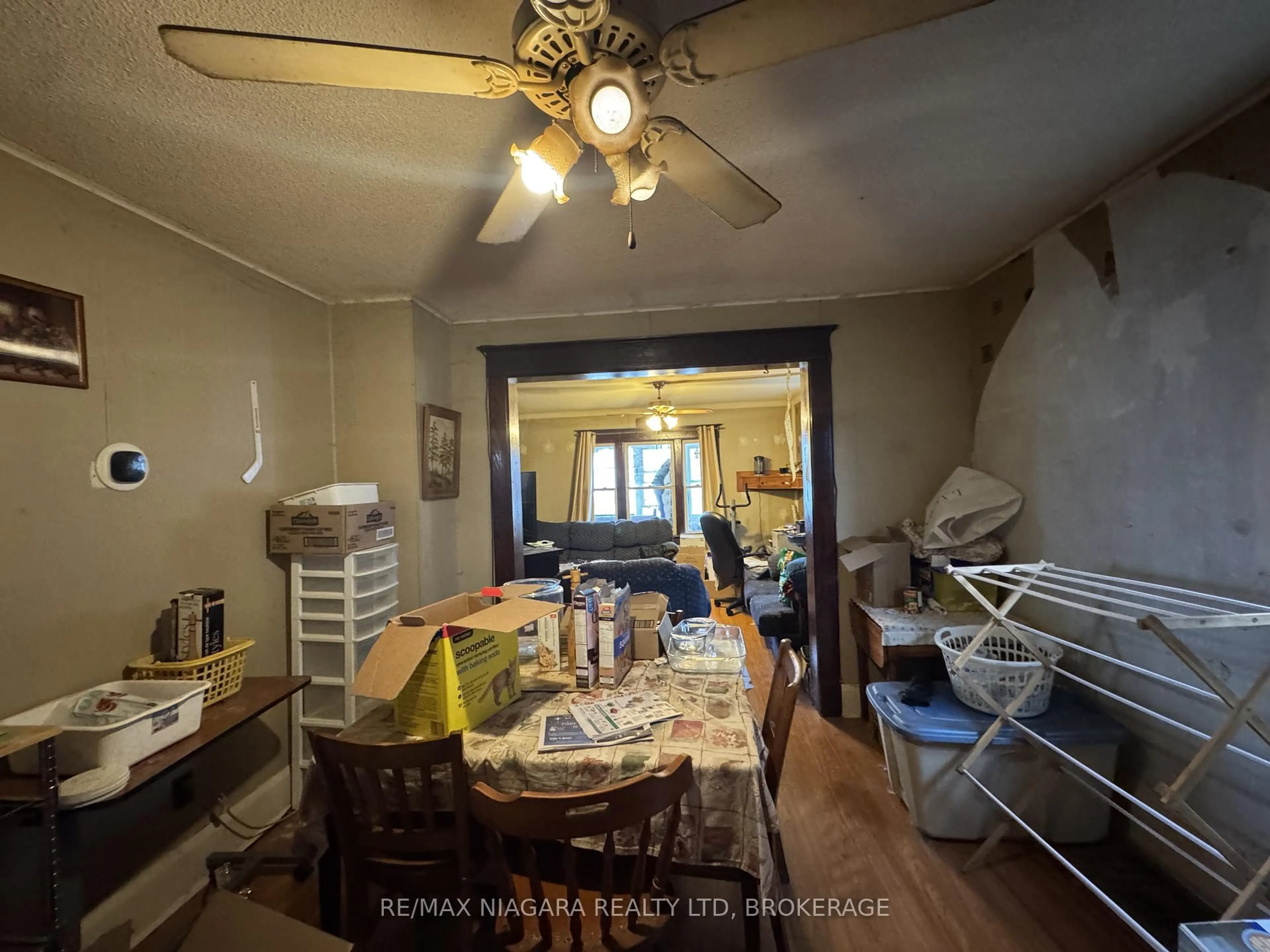 Dining room, unknown for 101 DELHI St, Port Colborne Ontario L3K 3L1