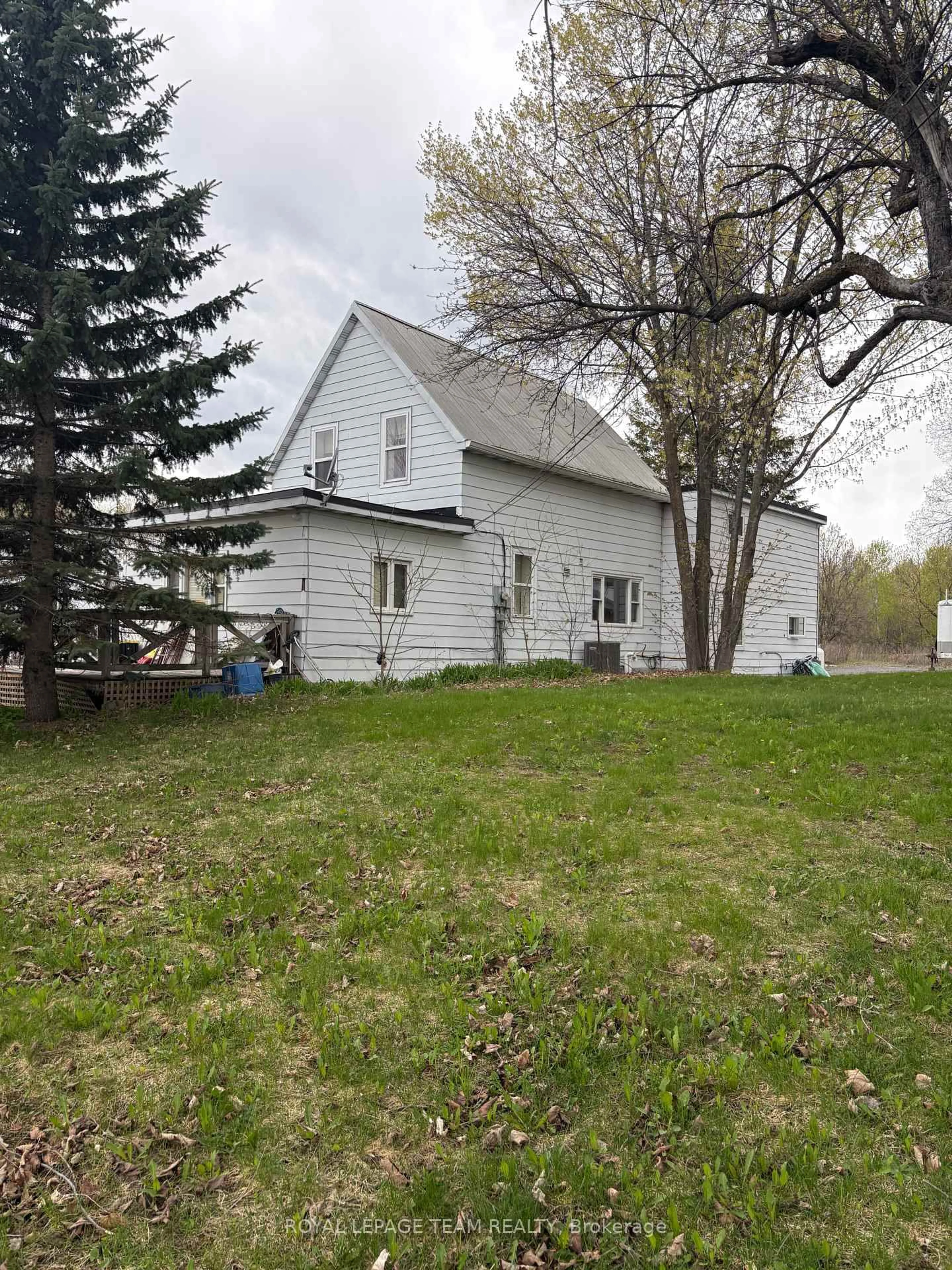 Unknown for 5535 Mitch Owens Rd, Ottawa Ontario K1X 1C2