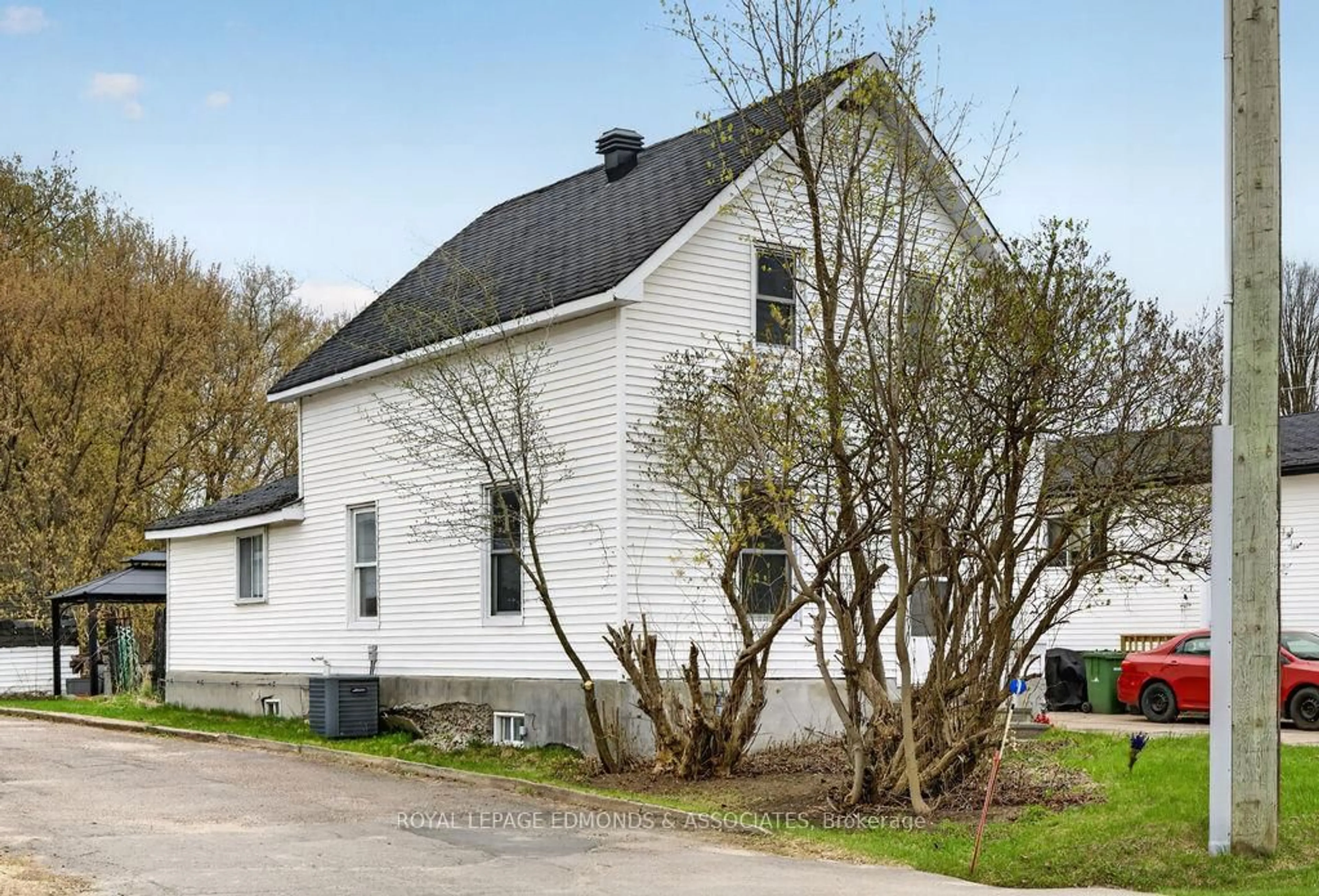 Unknown for 503 Horace St, Pembroke Ontario K8A 4B7