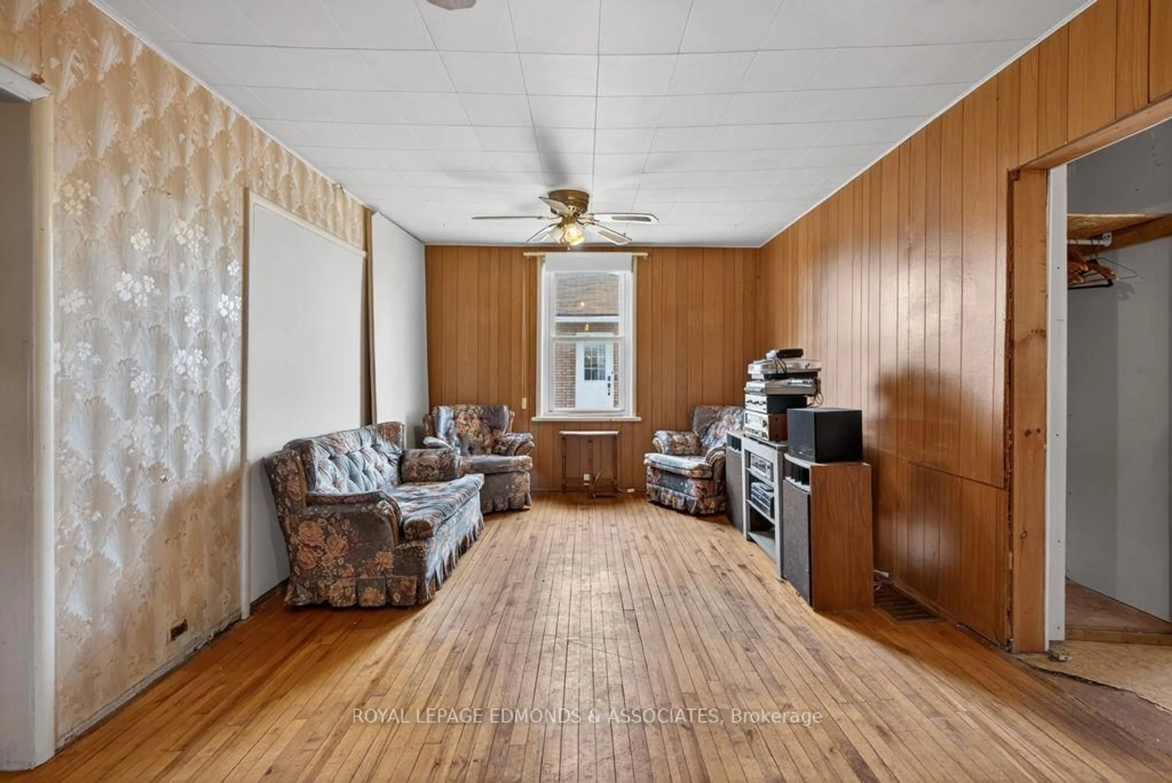 A pic of a room for 503 Horace St, Pembroke Ontario K8A 4B7