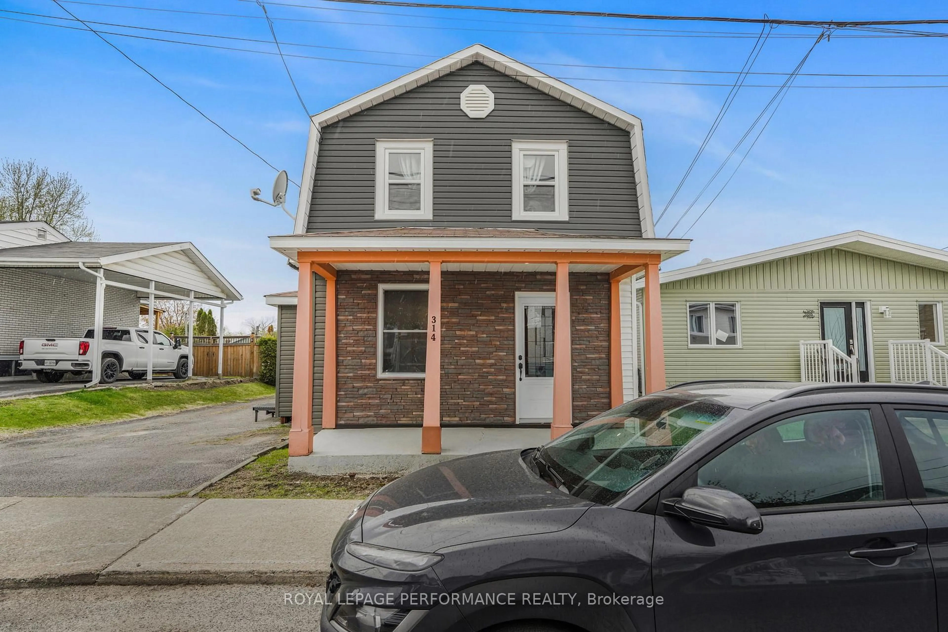 Unknown for 314 Laurier St, Hawkesbury Ontario K6A 2A4