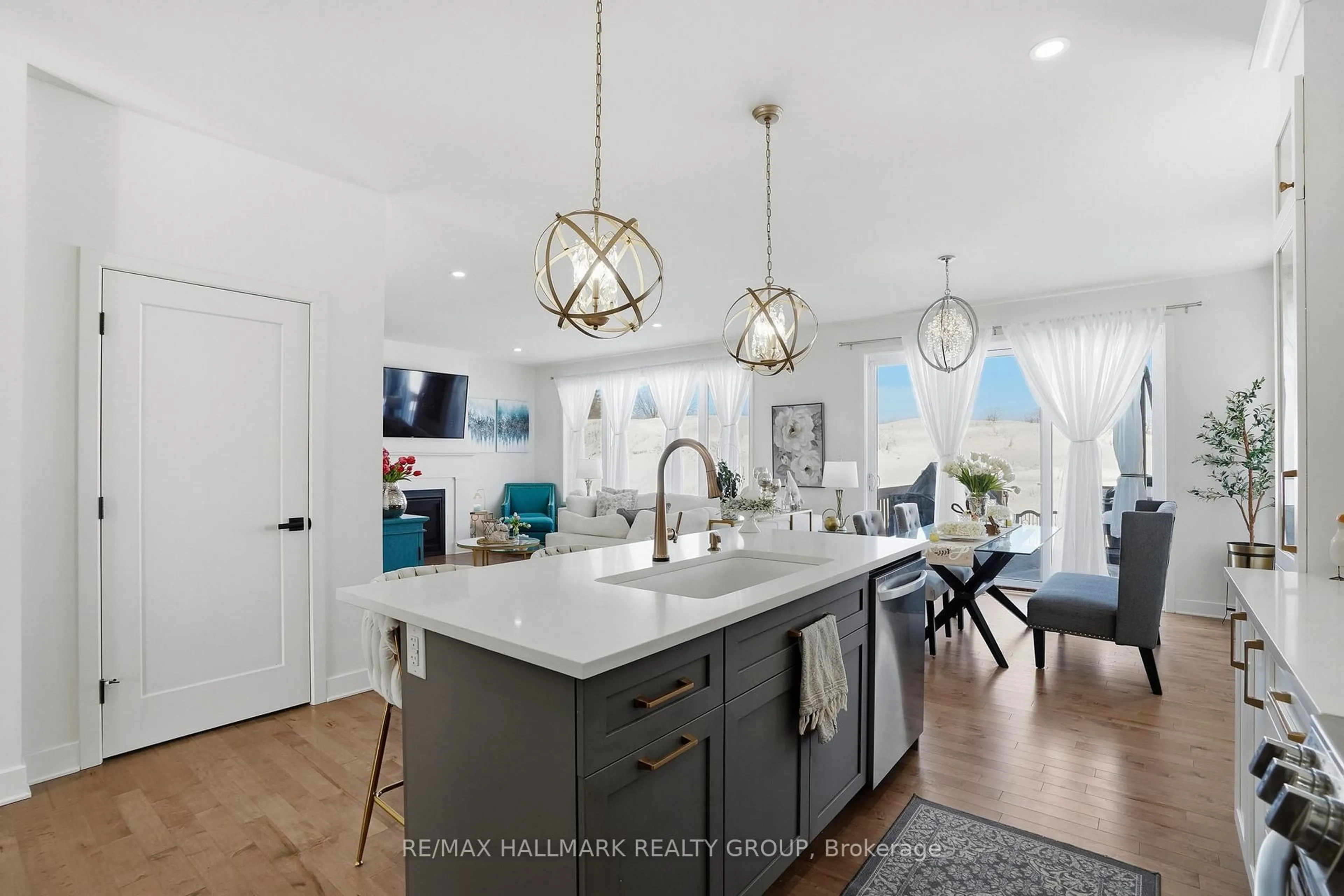 Open concept kitchen, ceramic/tile floor for 3 Arber St, Champlain Ontario K0B 1R0