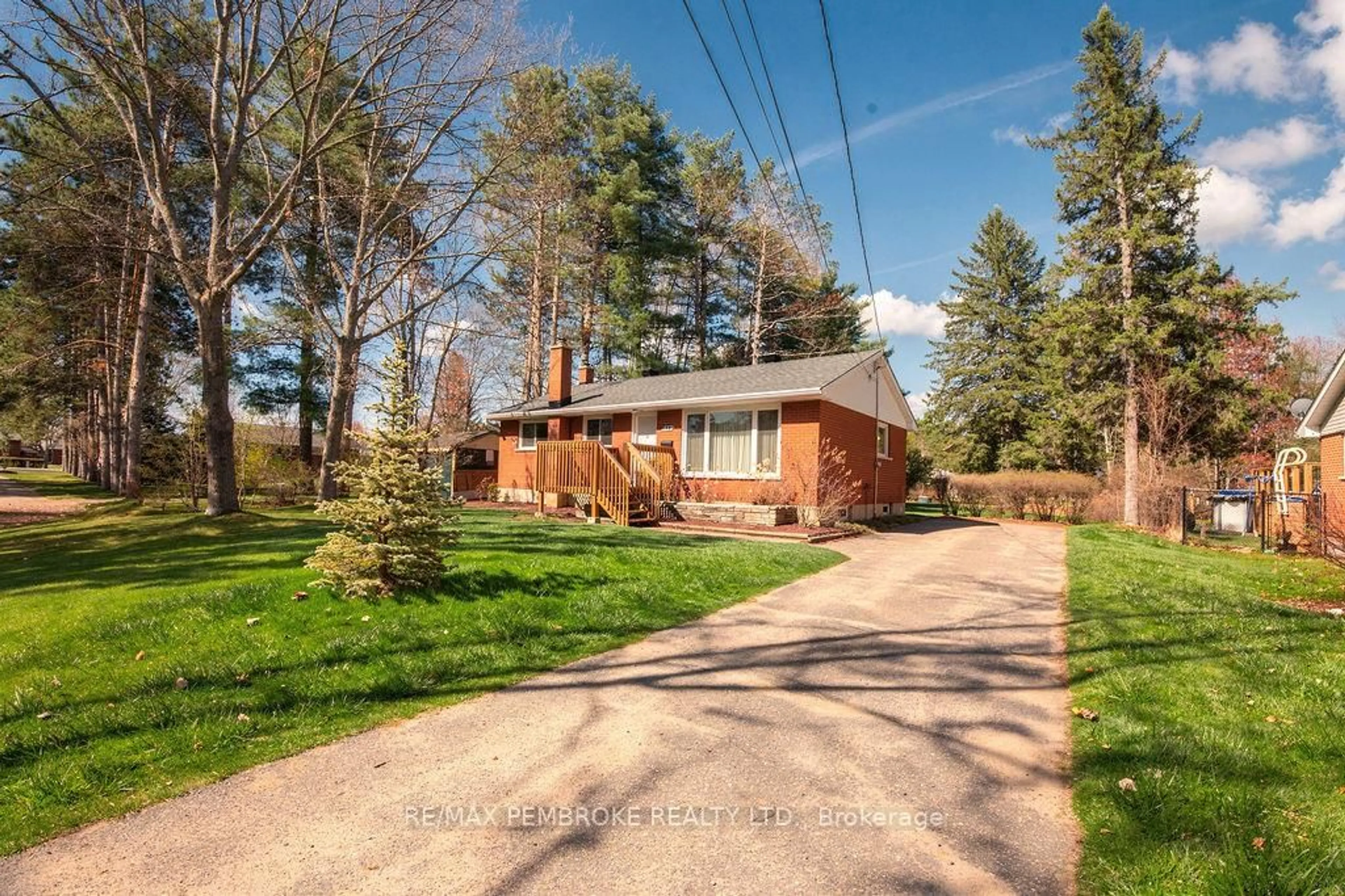 Home with brick exterior material, street for 20 Elmer Ave, Petawawa Ontario K8H 2M2