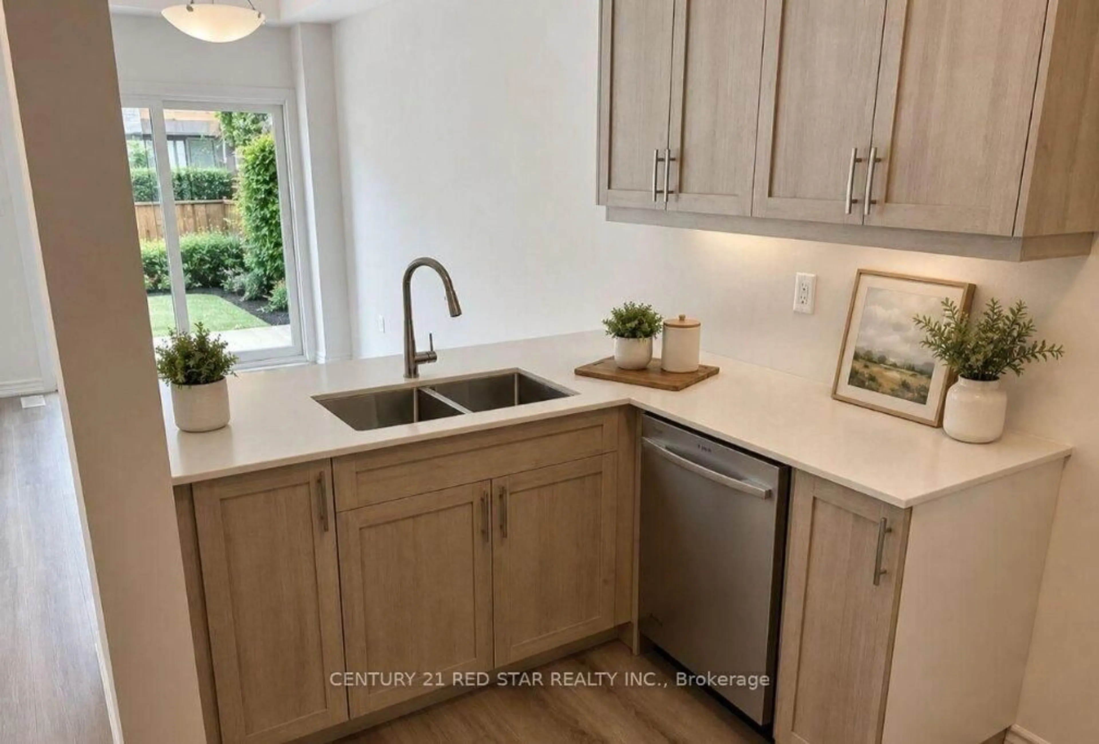 Open concept kitchen, ceramic/tile floor for 461 Blackburn Dr #102, Brantford Ontario N3T 0W9