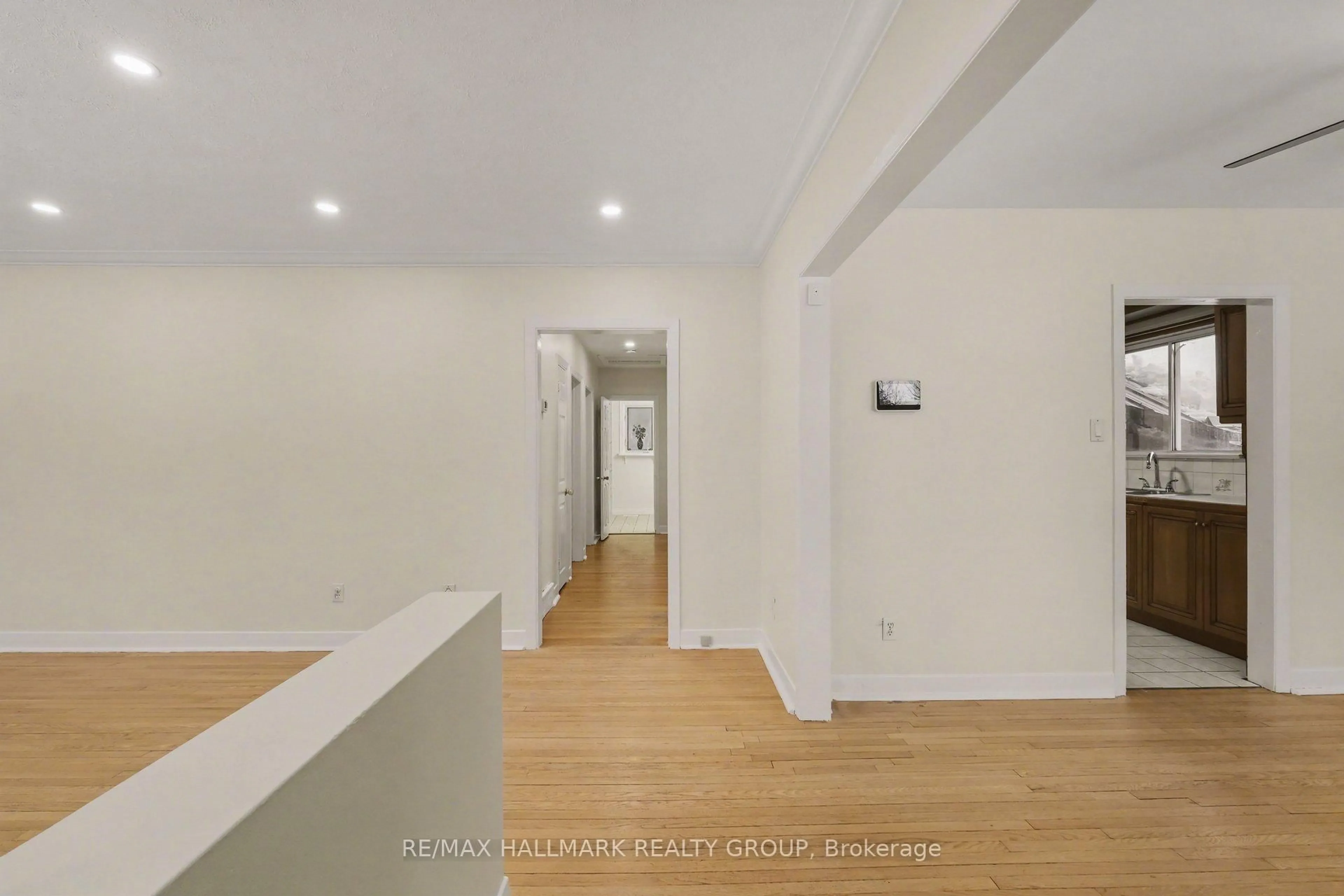 A pic of a room for 1299 Evans Blvd, Ottawa Ontario K1H 7T8