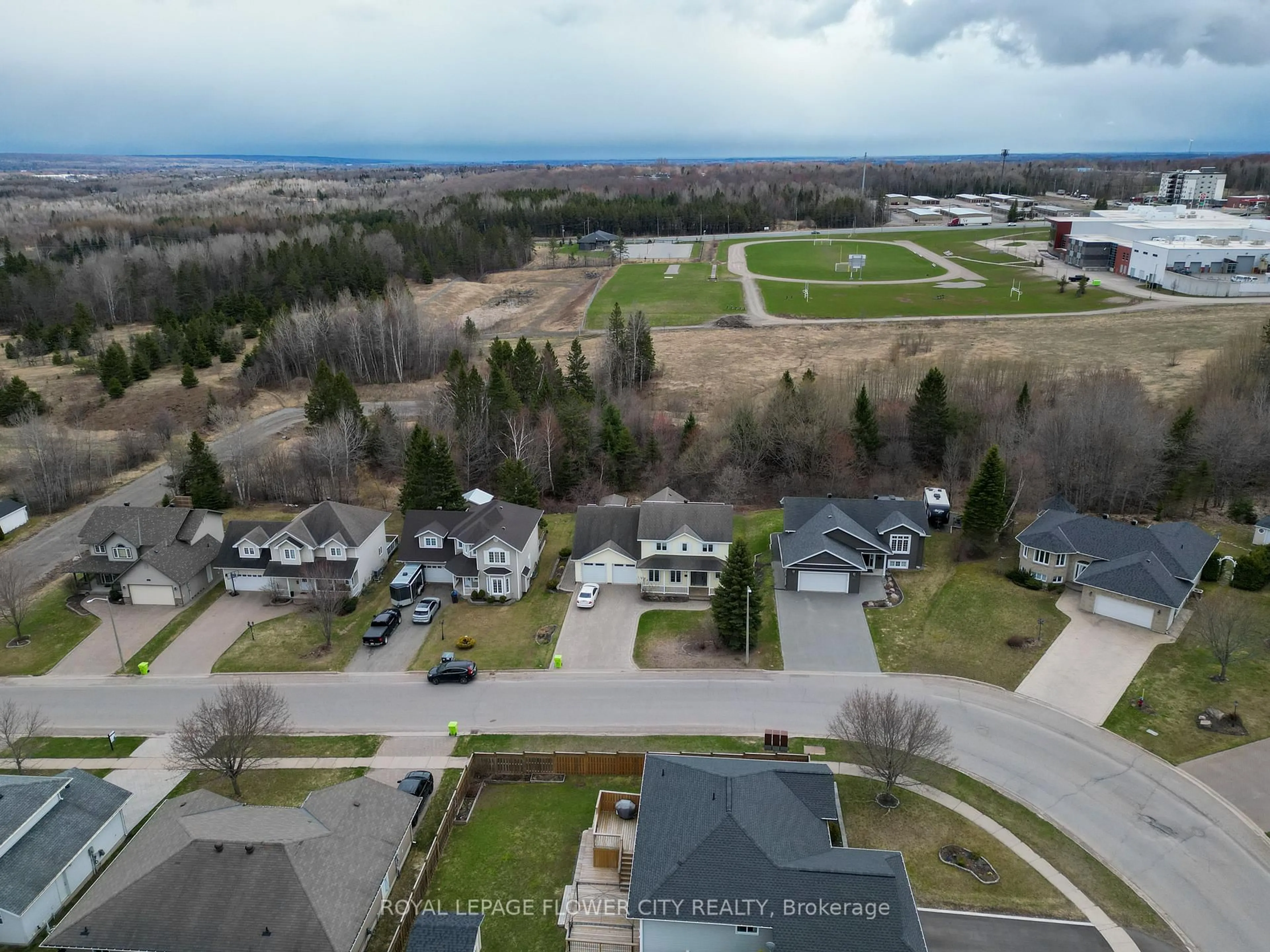 A pic from outside/outdoor area/front of a property/back of a property/a pic from drone, water/lake/river/ocean view for 276 Millcreek Dr, Sault Ste Marie Ontario P6B 6L5