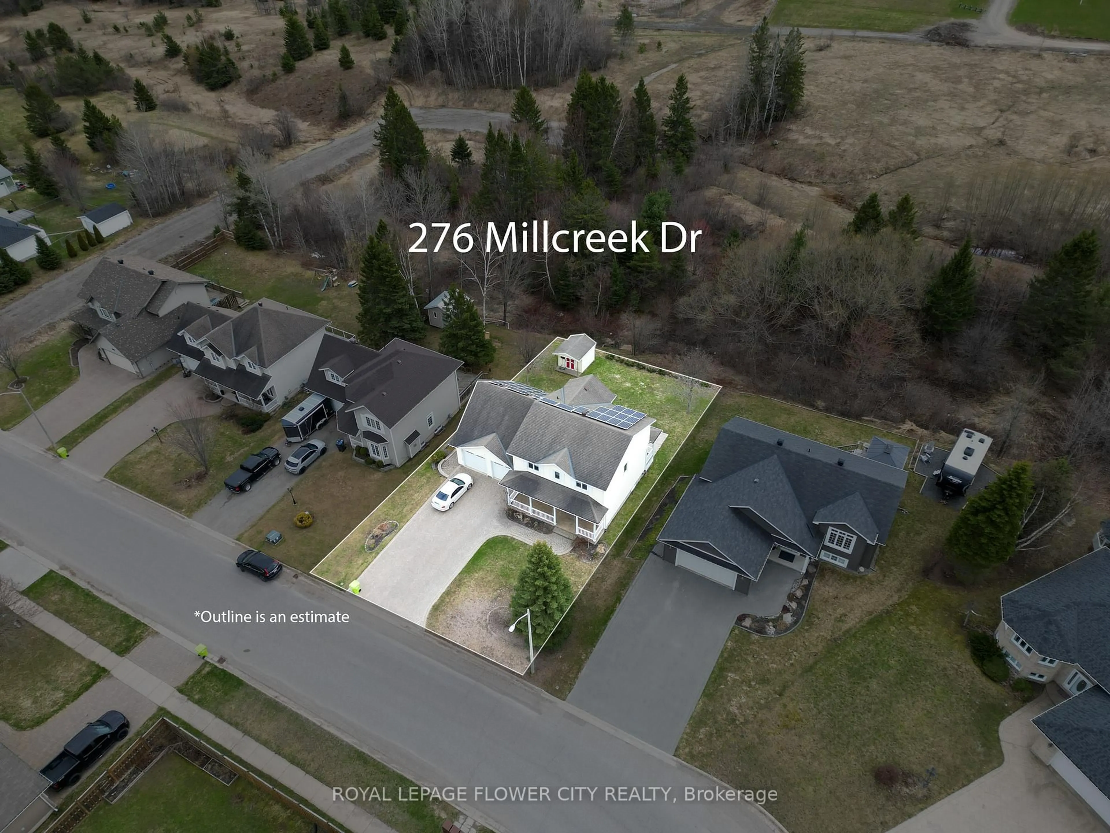 A pic from outside/outdoor area/front of a property/back of a property/a pic from drone, street for 276 Millcreek Dr, Sault Ste Marie Ontario P6B 6L5