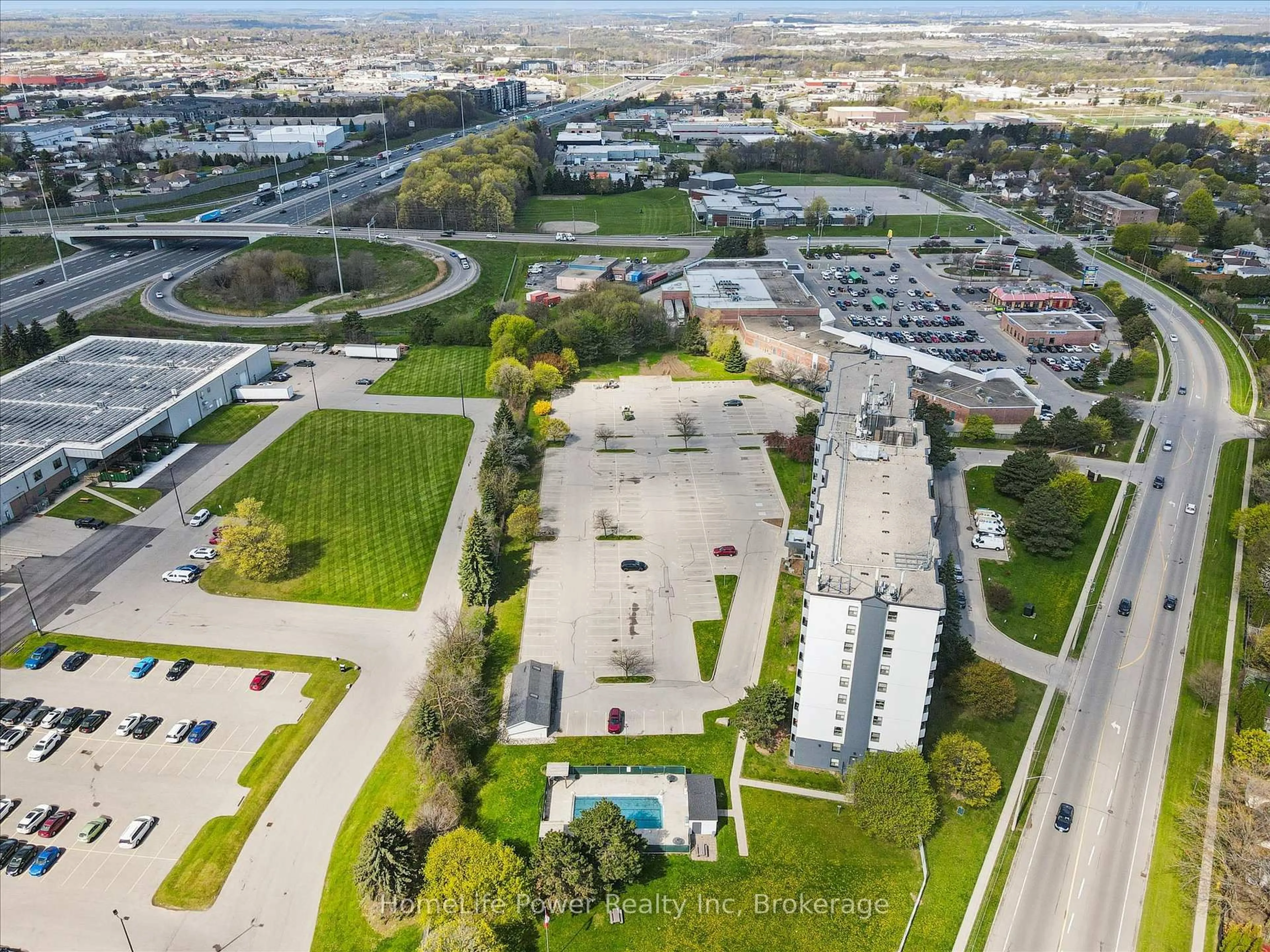 A pic from outside/outdoor area/front of a property/back of a property/a pic from drone, city buildings view from balcony for 200 Jamieson Pkwy #403, Cambridge Ontario N3C 4B5
