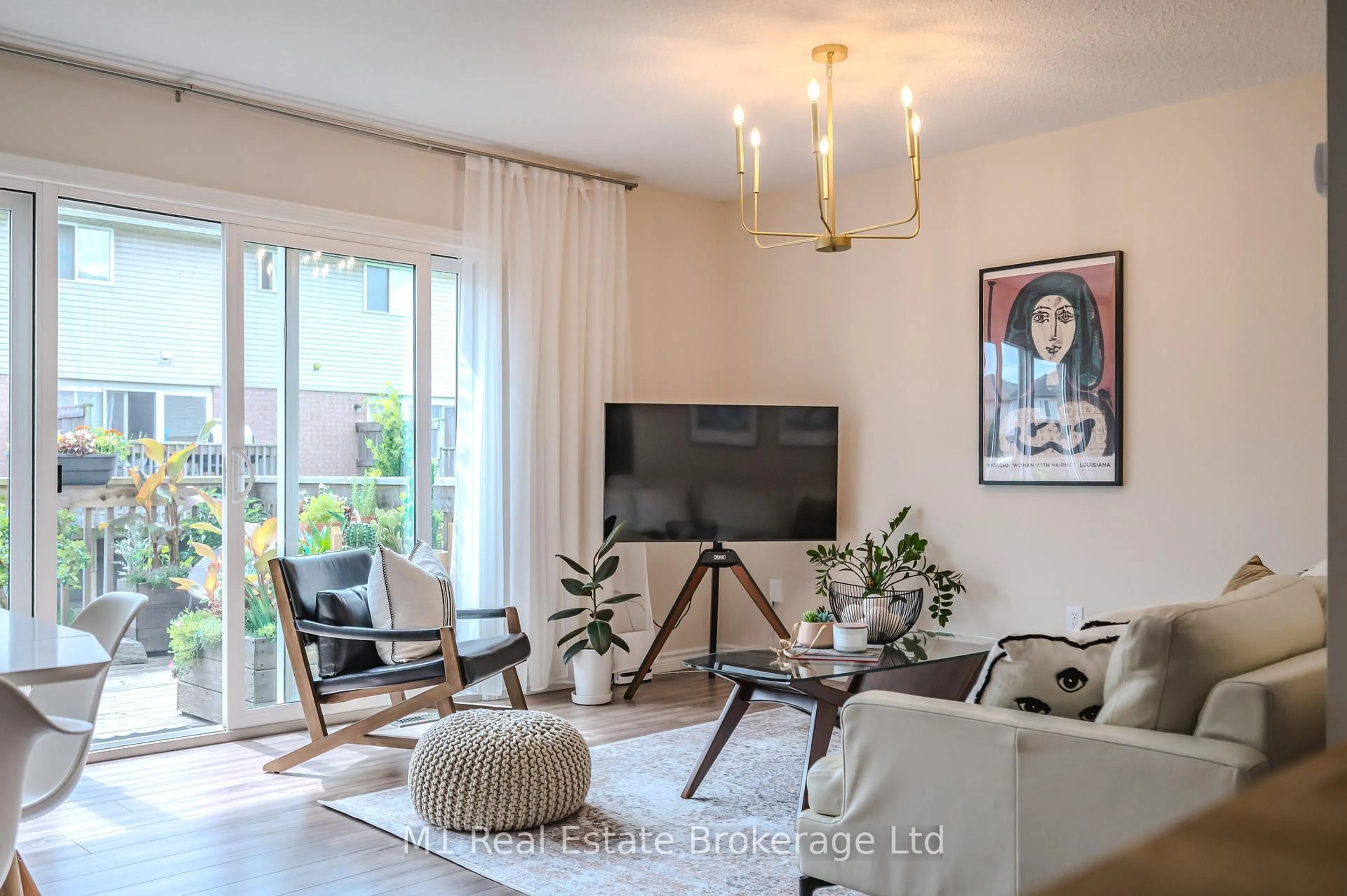 Living room with furniture, unknown for 361 ARKELL Rd #17, Guelph Ontario N1L 1E5