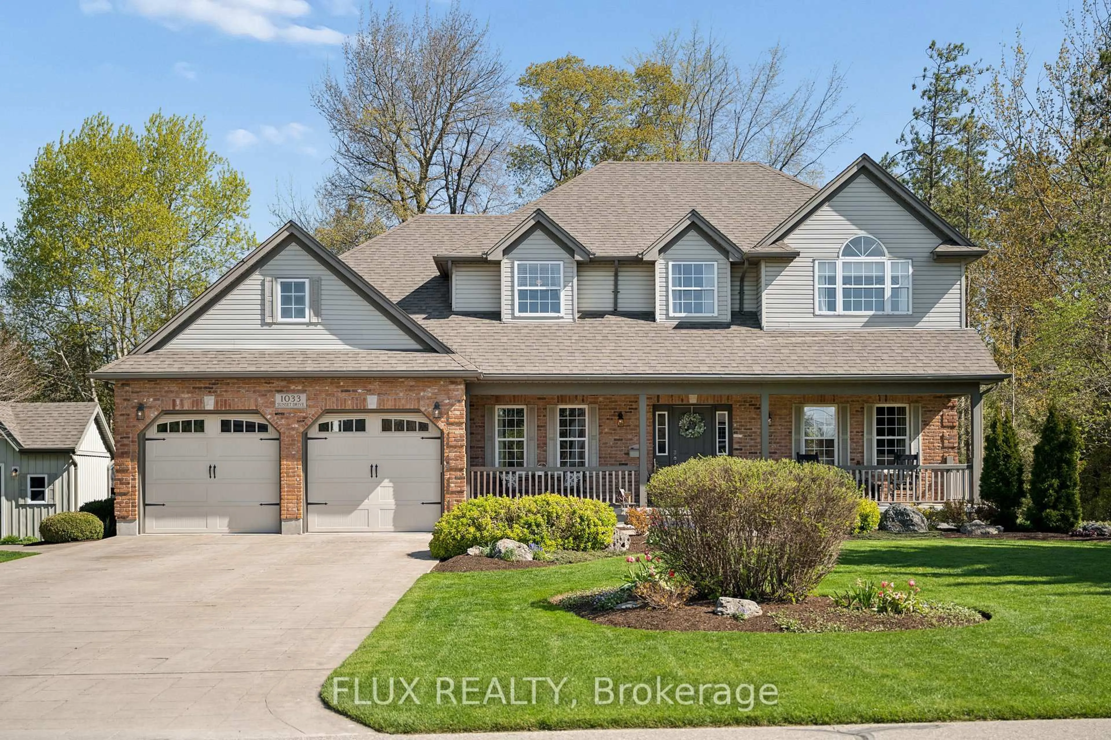 Home with brick exterior material, street for 1033 Sunset Dr, Wellesley Ontario N0B 2M0