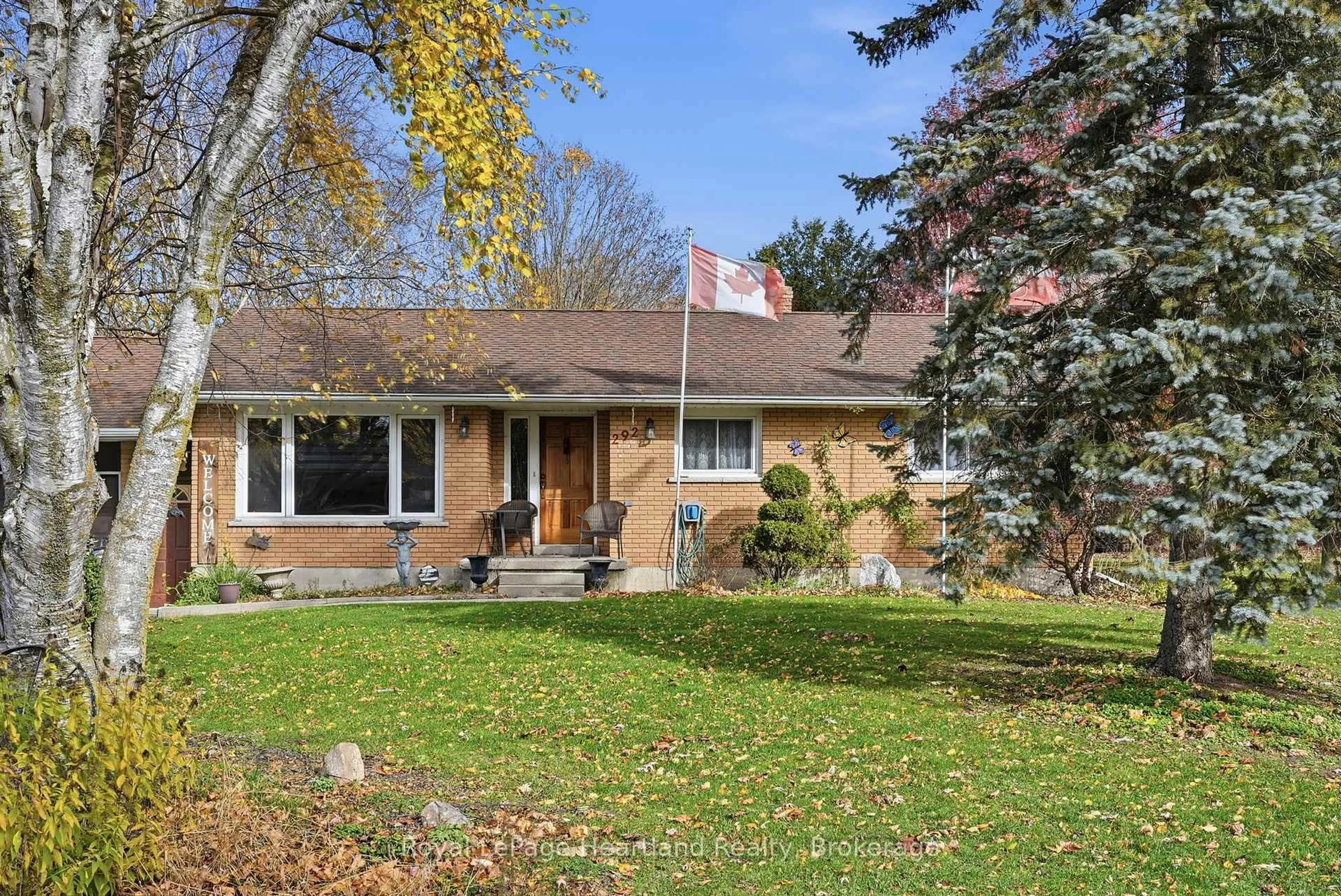 Home with brick exterior material, street for 292 Wellington St, North Huron Ontario N0M 1H0