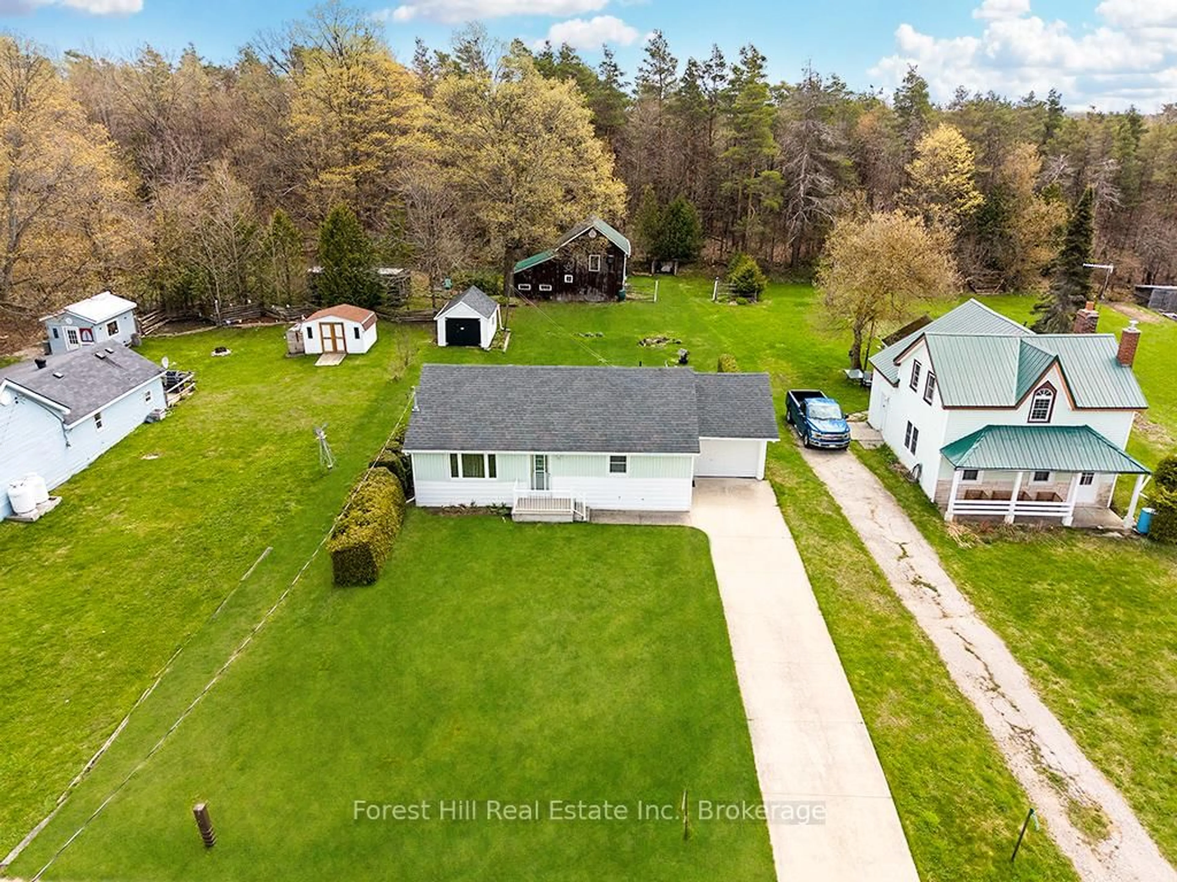 A pic from outside/outdoor area/front of a property/back of a property/a pic from drone, water/lake/river/ocean view for 580304 60 Sdrd, Chatsworth Ontario N0H 1C0