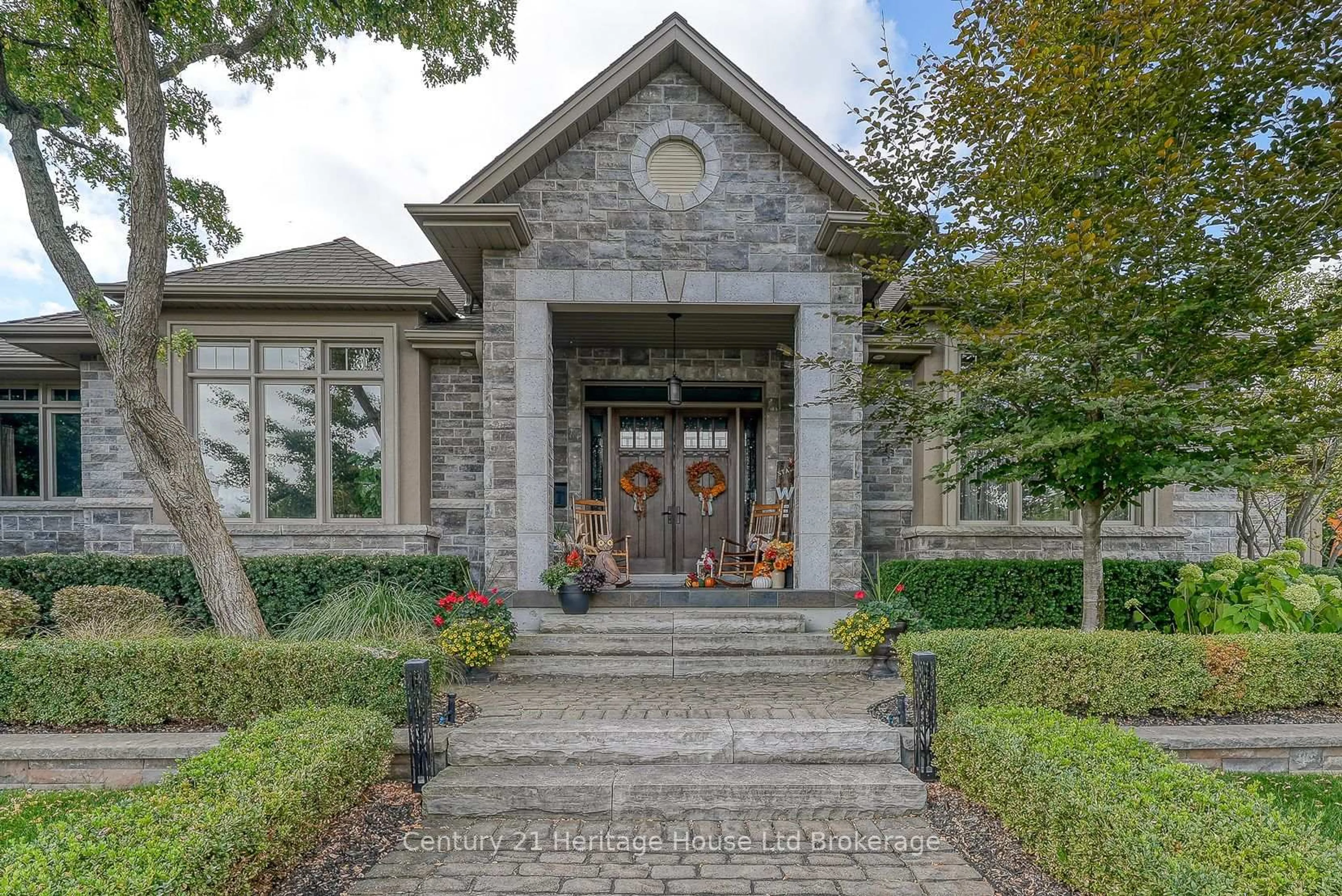 Unknown for 563 Lakeview Dr, Woodstock Ontario N4T 0C7
