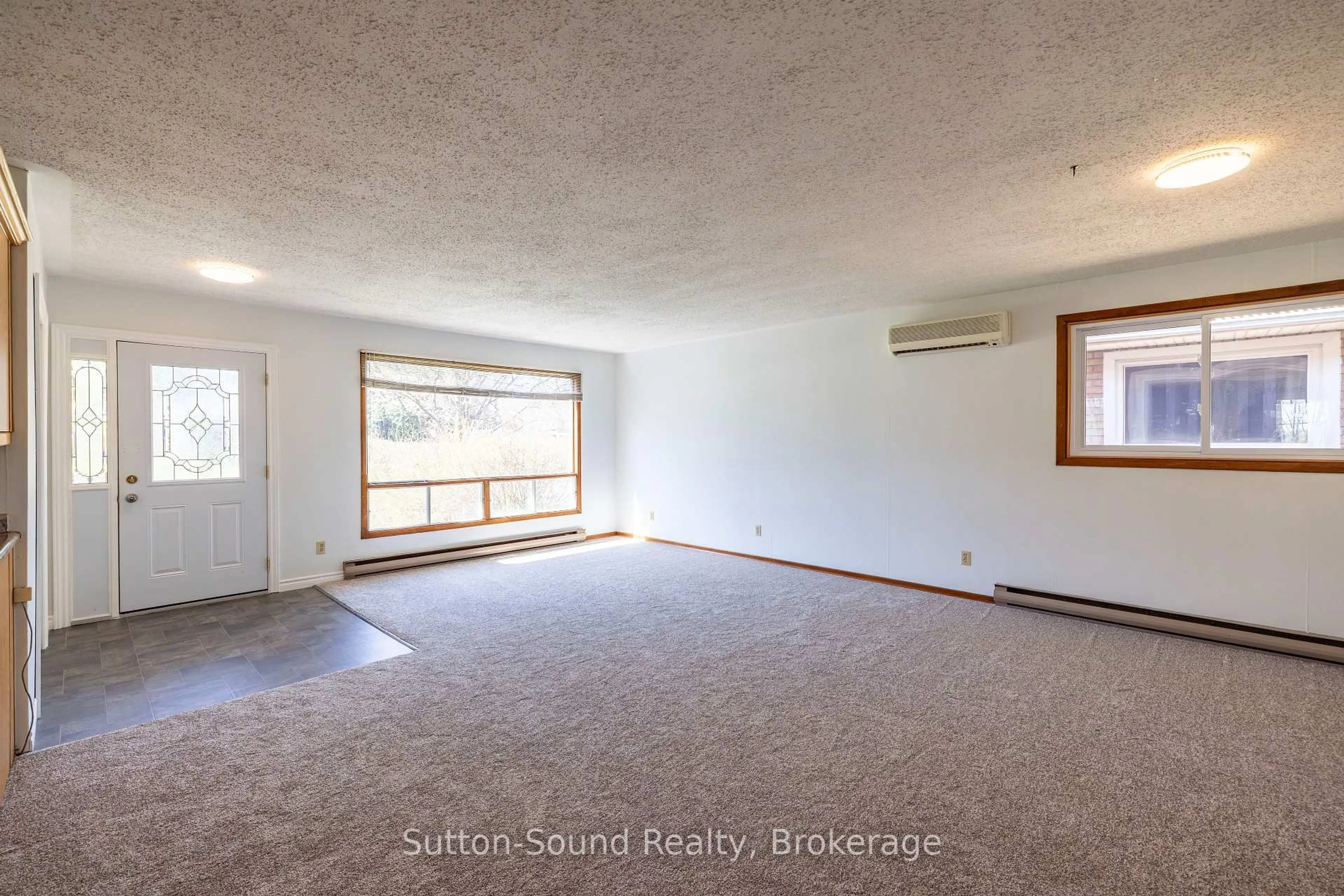 A pic of a room for 620 17th St, Owen Sound Ontario N4K 4B8
