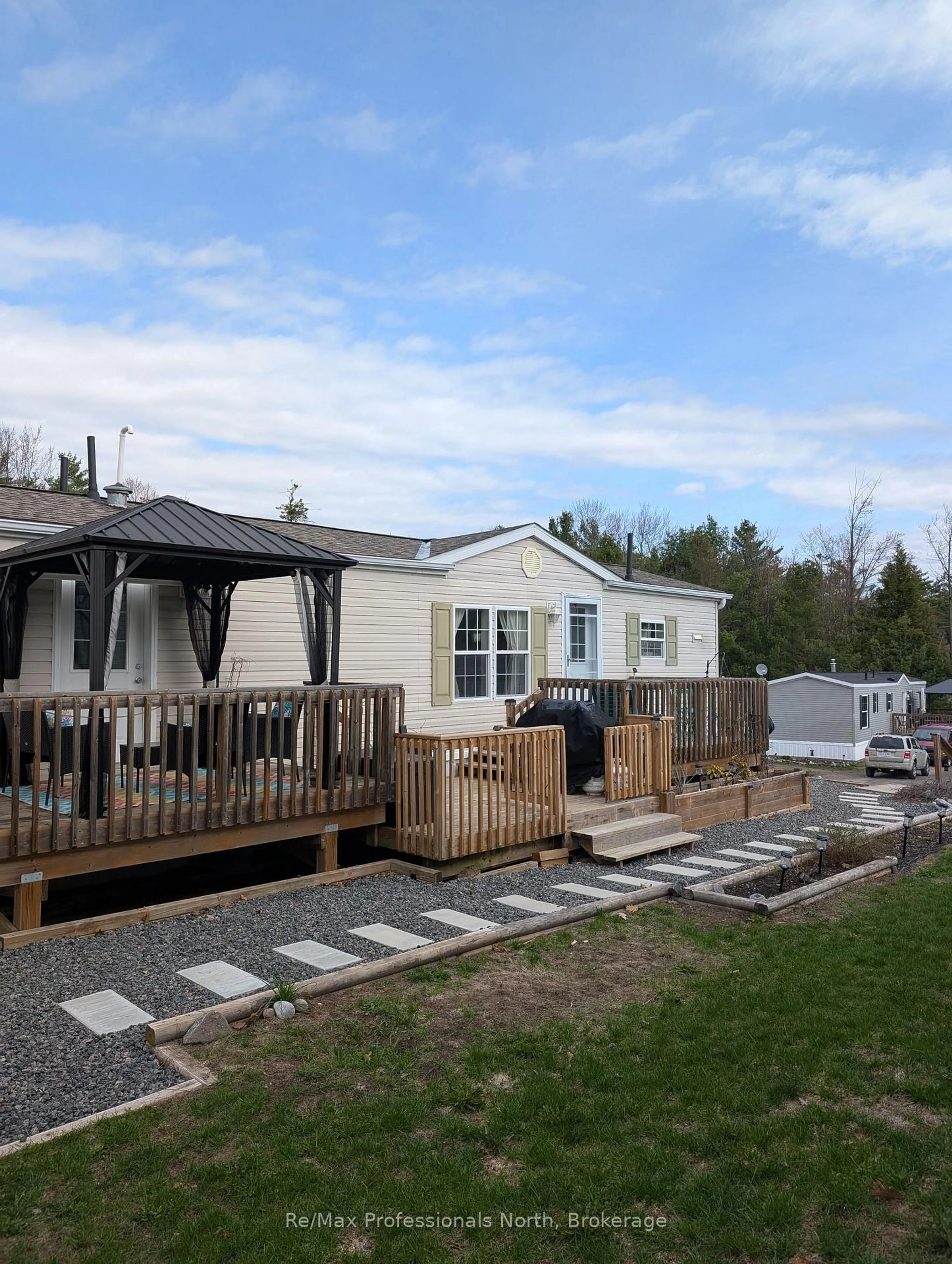 Unknown for 1007 Racoon Rd #133, Gravenhurst Ontario P1P 0C5