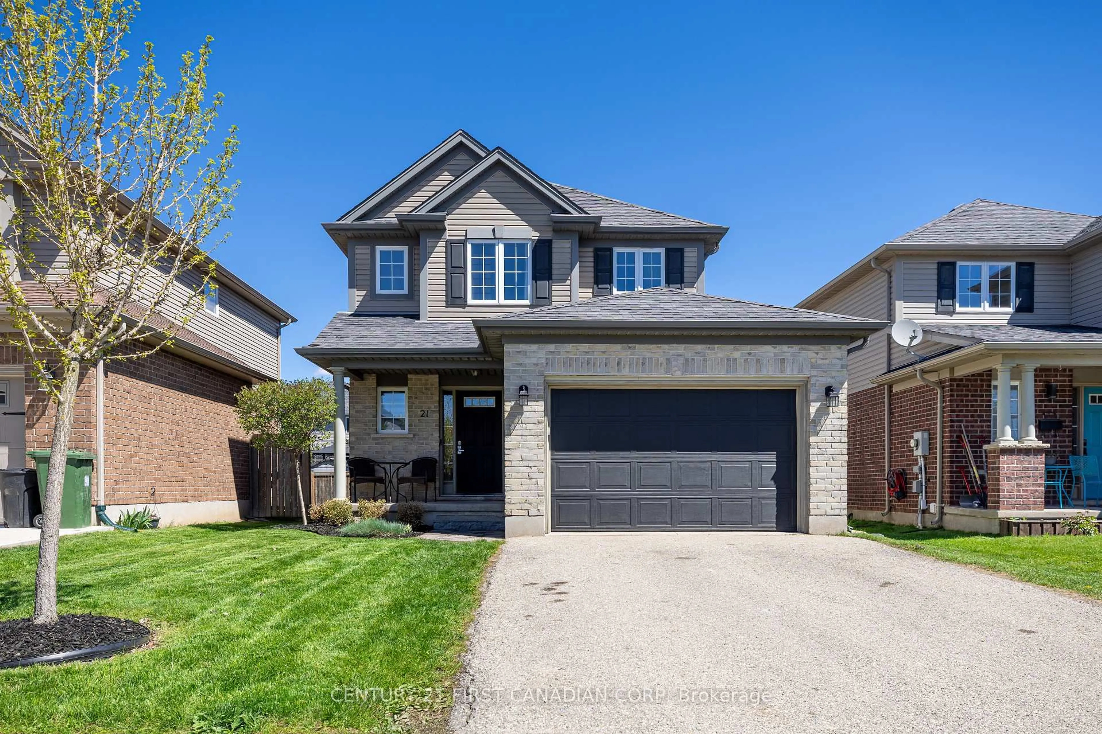 Home with brick exterior material, street for 21 Pear Tree Ave, St. Thomas Ontario N5R 0B5