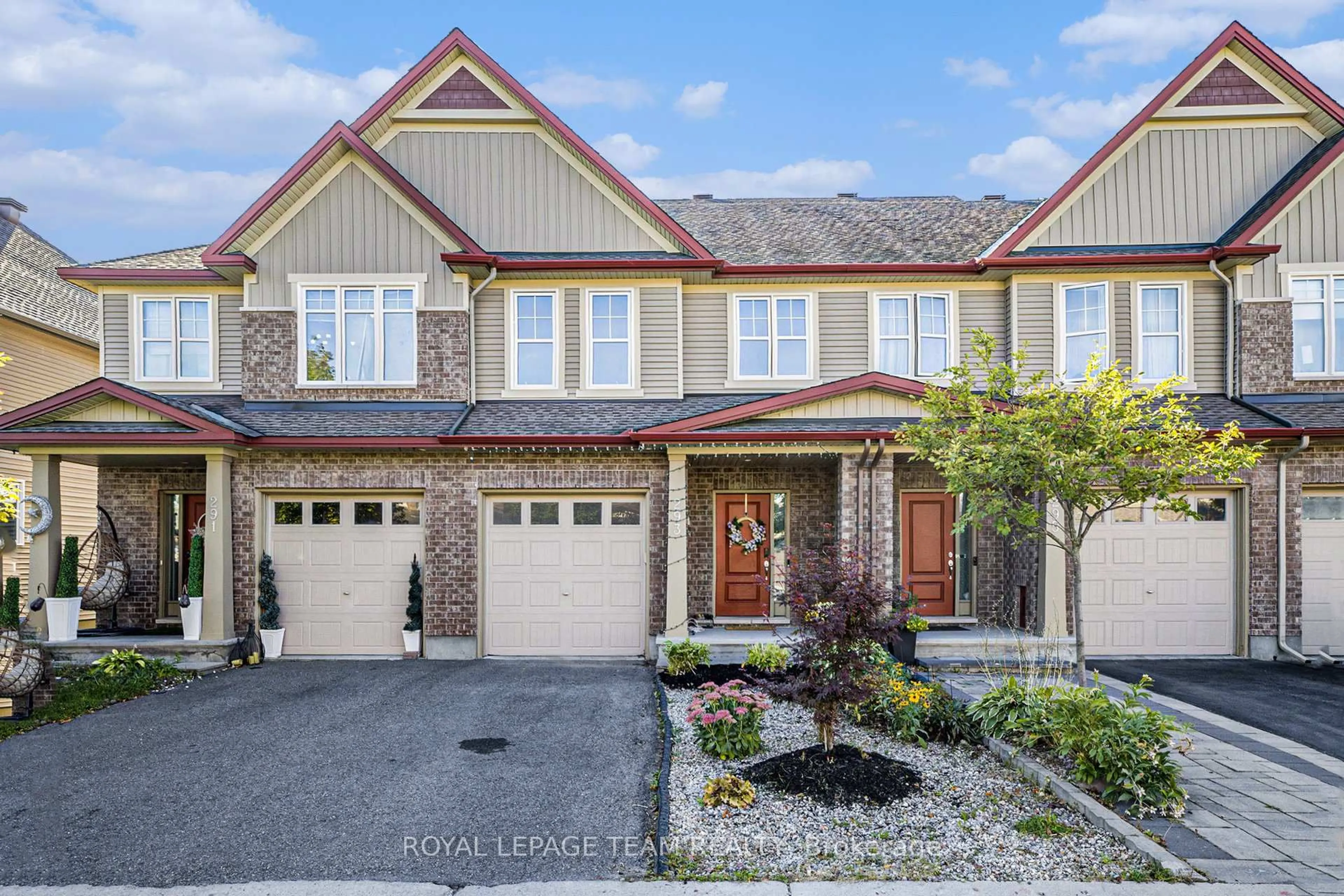 Home with brick exterior material, street for 293 Fergus Cres, Ottawa Ontario K2J 3L7