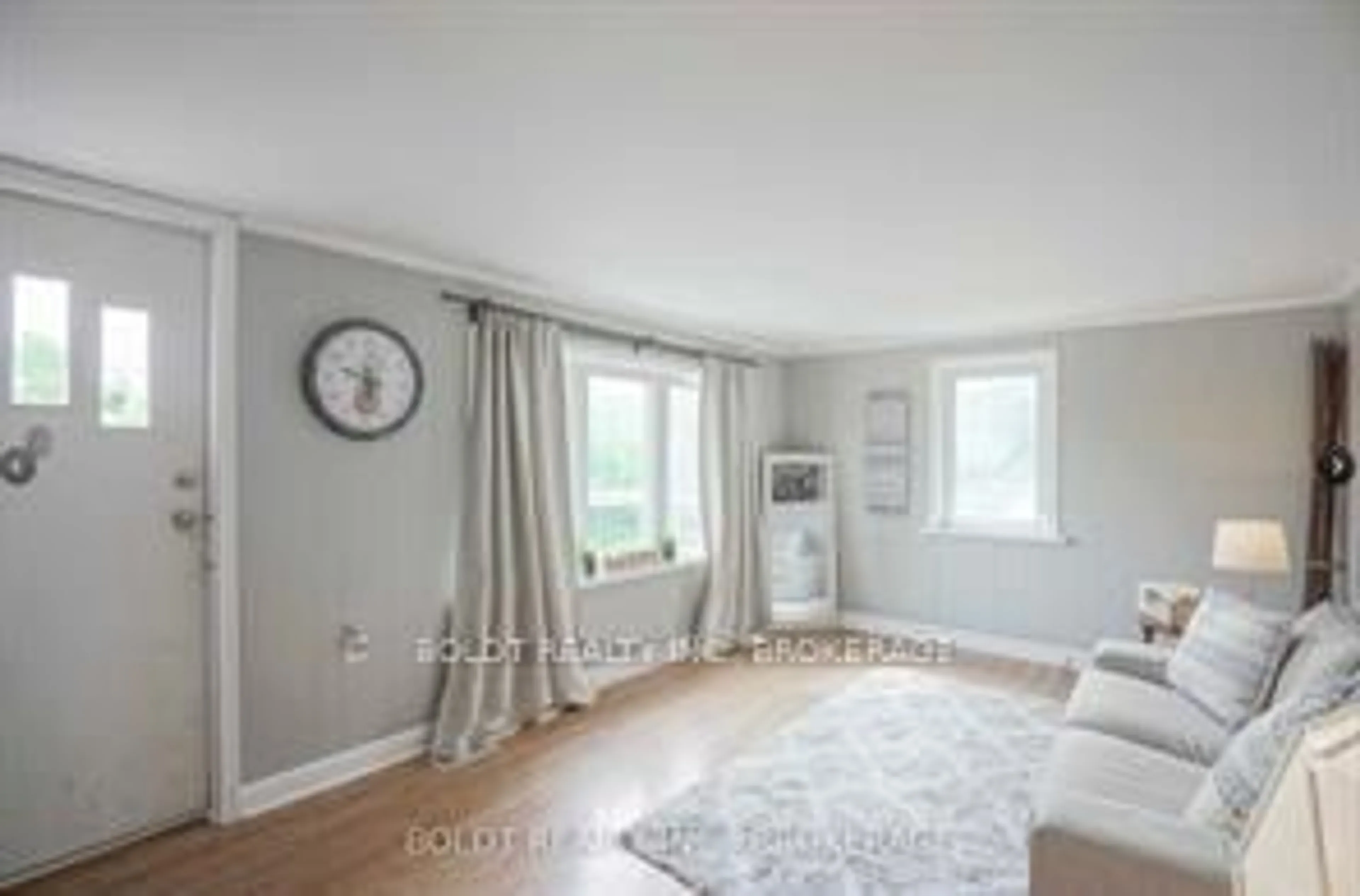 A pic of a room for 61 Bradley St, St. Catharines Ontario L3T 1R5