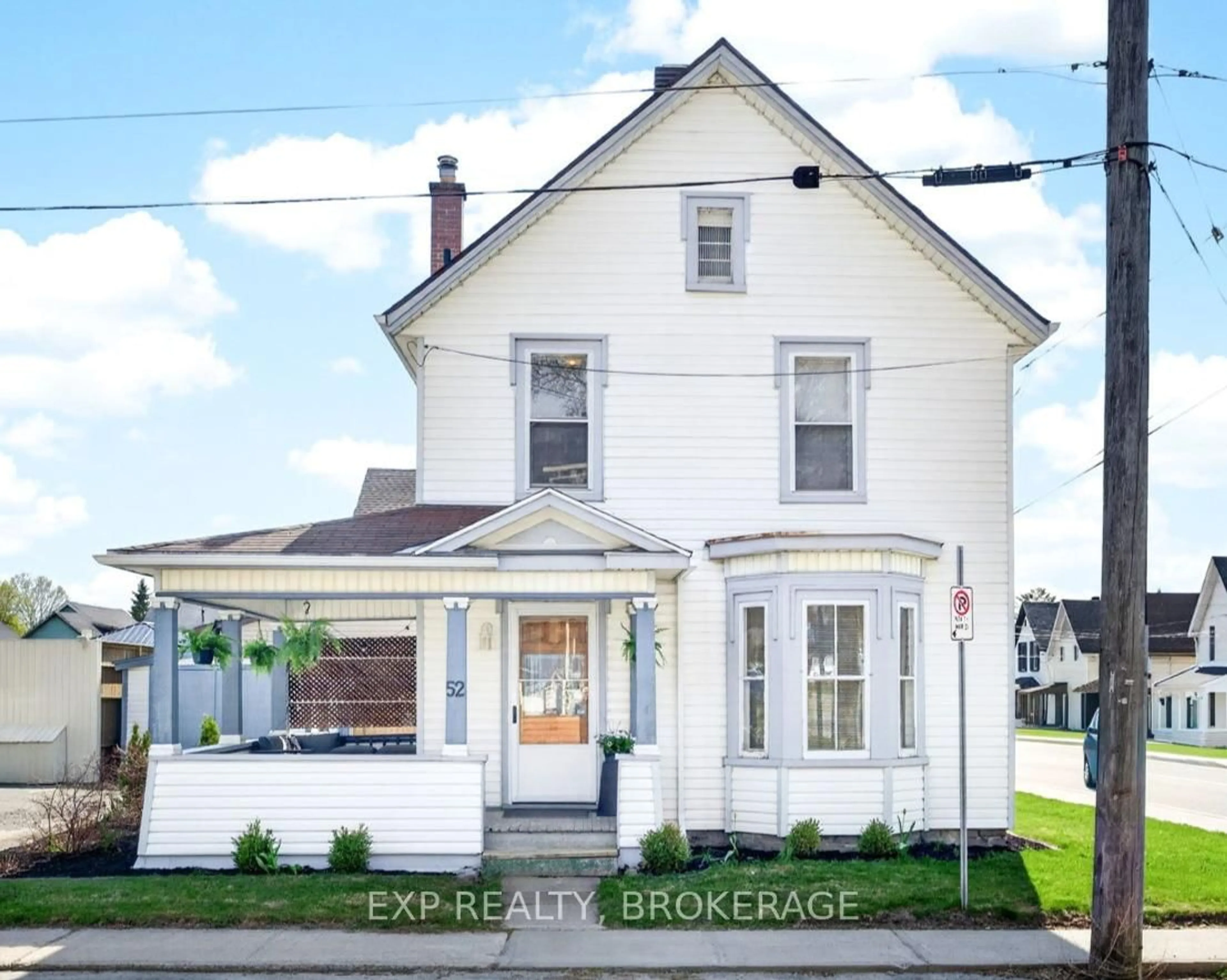 Home with brick exterior material, street for 52 Daniel St, Brockville Ontario K6V 4Z5