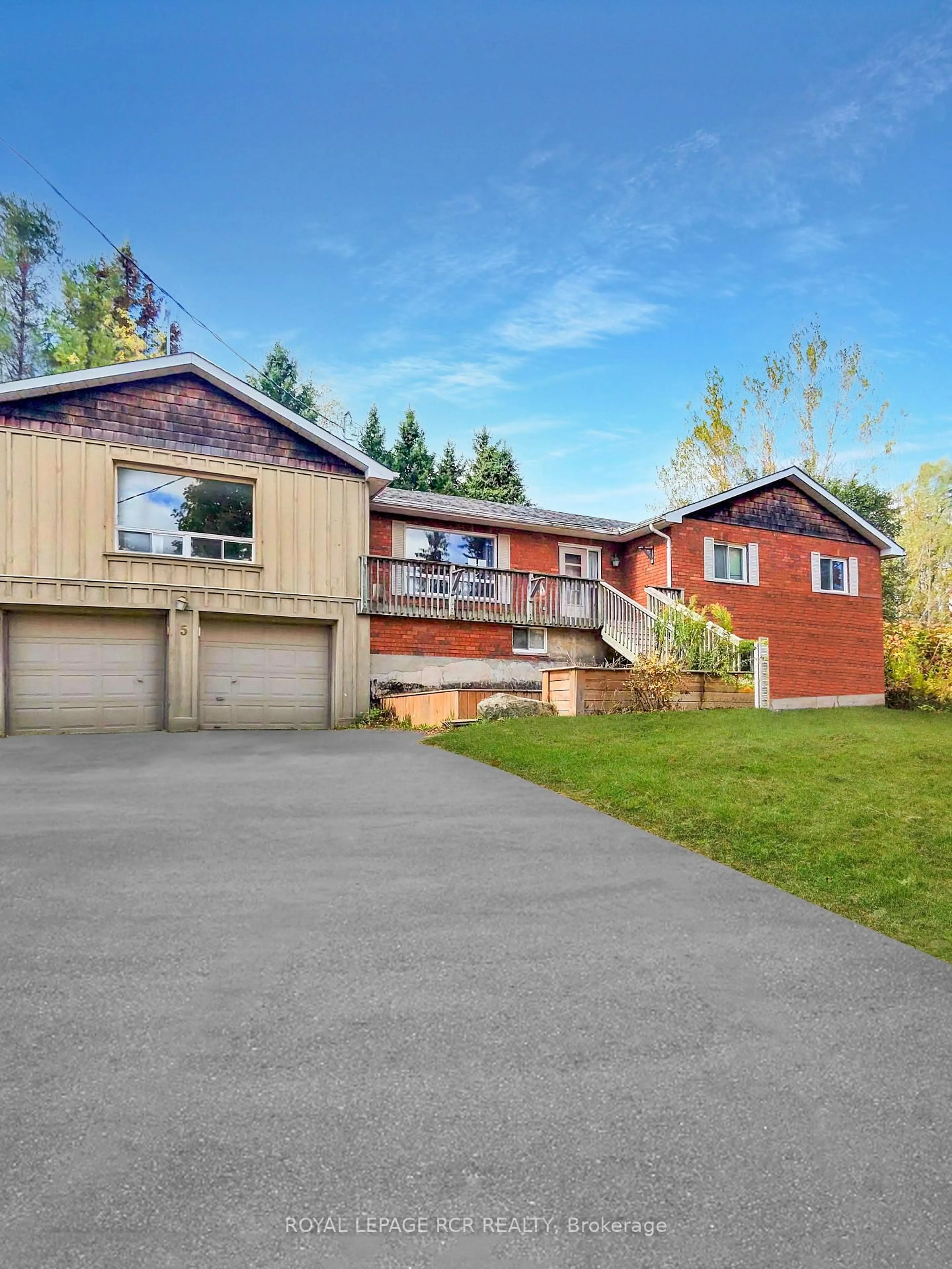 Unknown for 5 Church St, Amaranth Ontario L9W 3Z1