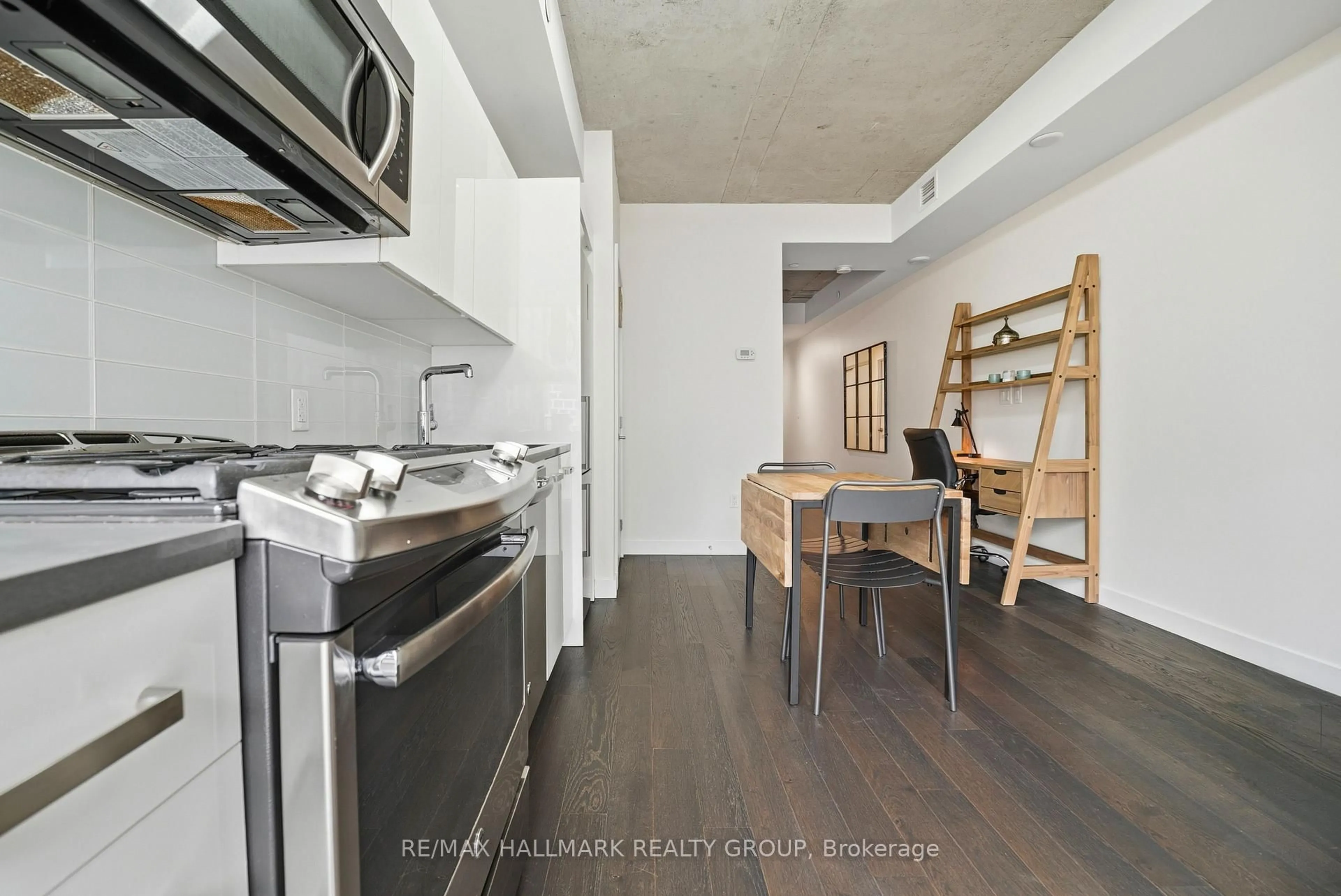 Unknown for 224 Lyon St #1009, Ottawa Ontario K1R 0C1