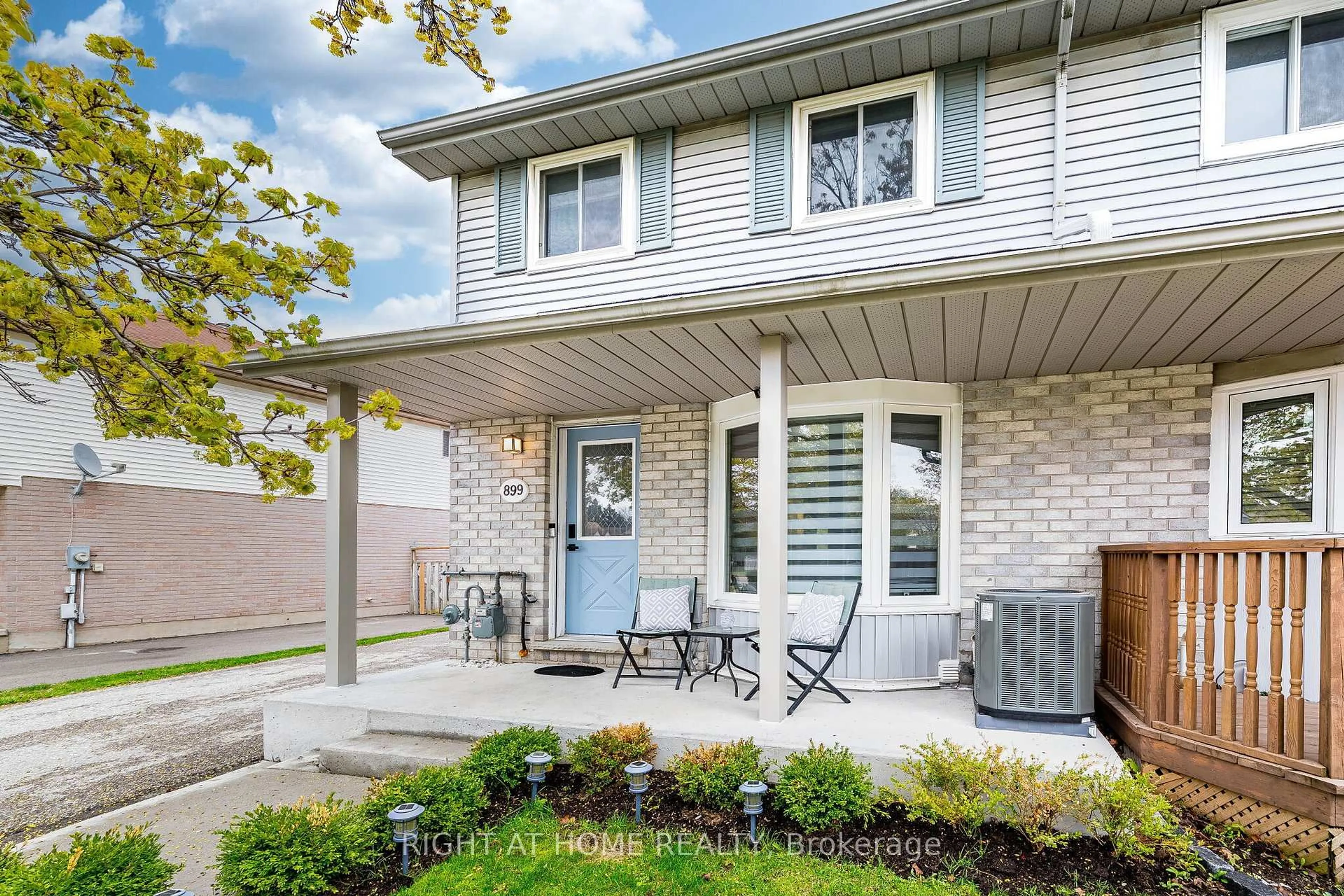 Unknown for 899 Elgin St, Cambridge Ontario N1R 8C4