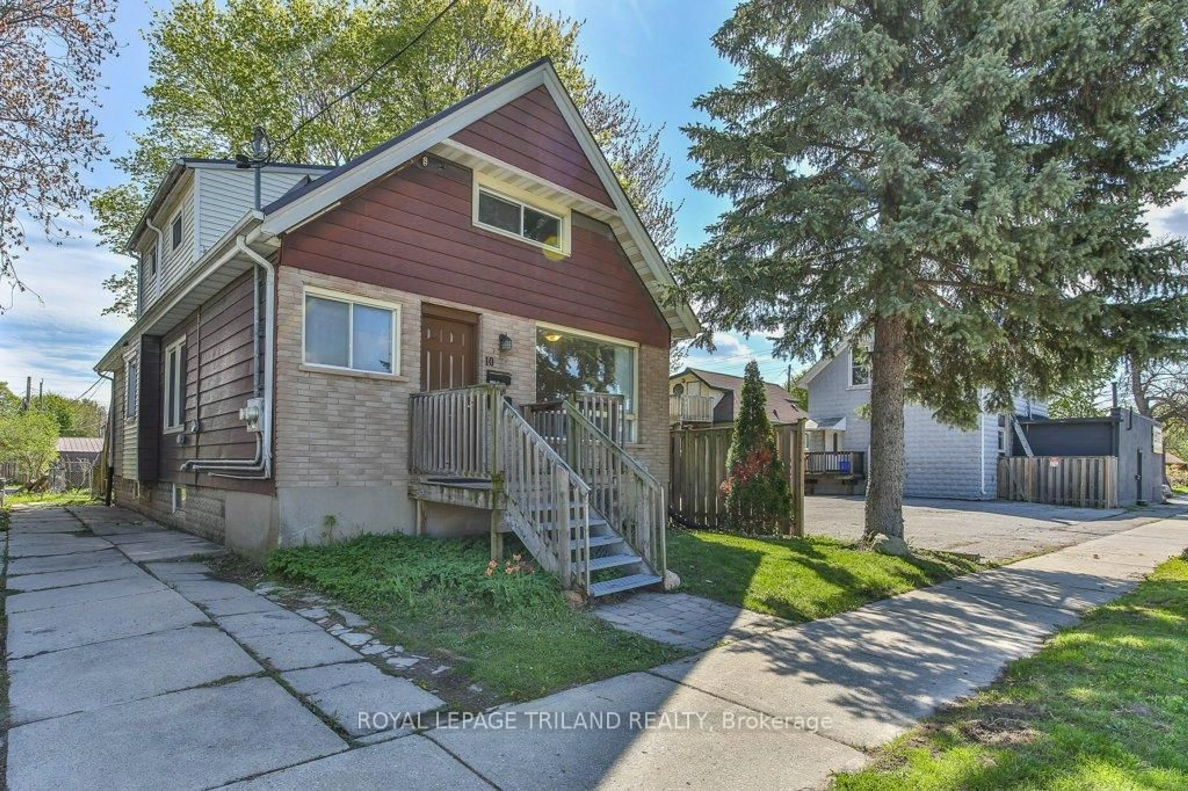 Unknown for 10 LINWOOD St, London East Ontario N5Y 1W2
