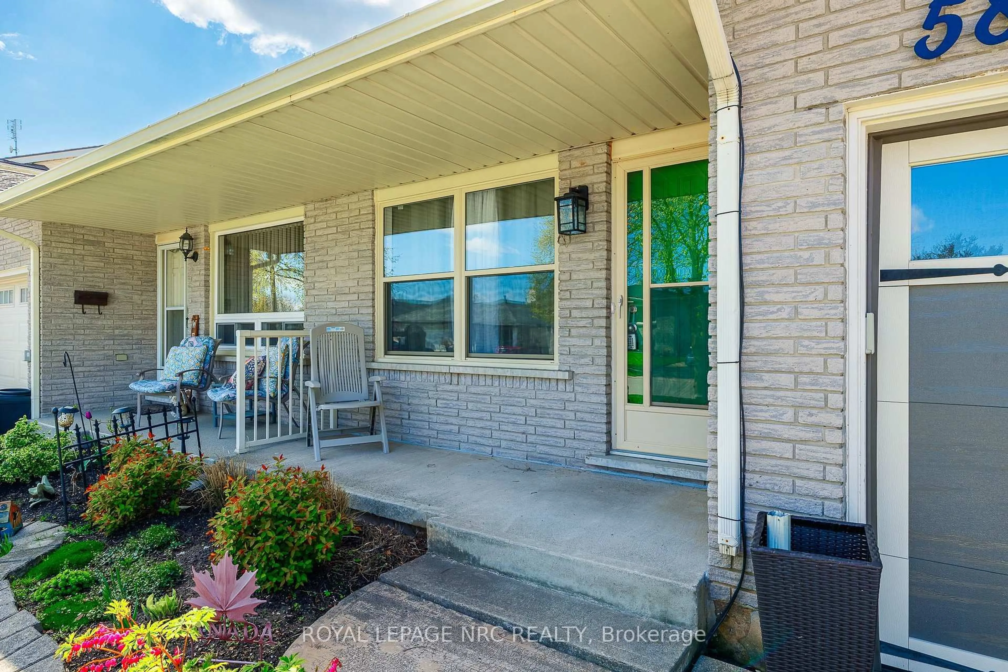 Unknown for 5880 Crimson Dr, Niagara Falls Ontario L2G 7T7