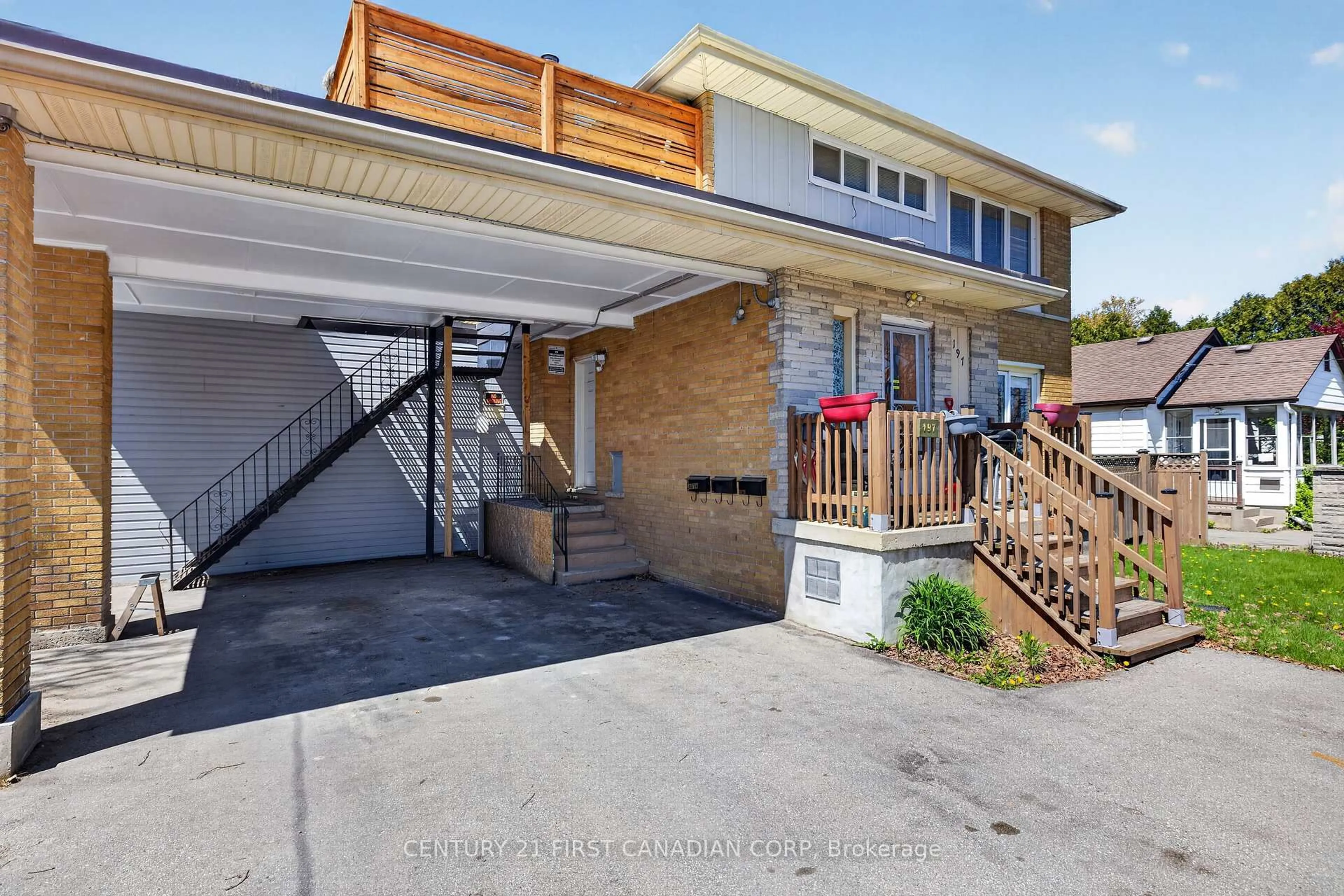 Unknown for 197 Barker St, London East Ontario N5Y 1Y2