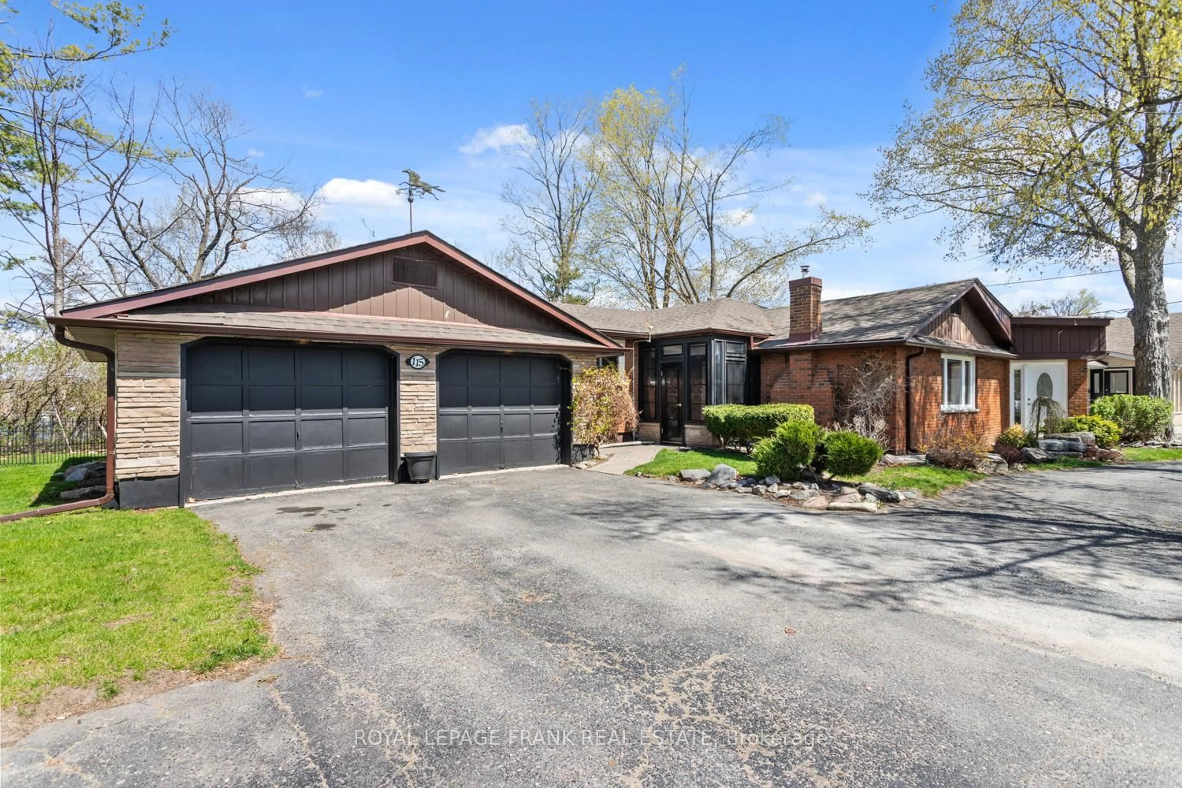 Home with brick exterior material, street for 115 King St, Kawartha Lakes Ontario K0M 1A0