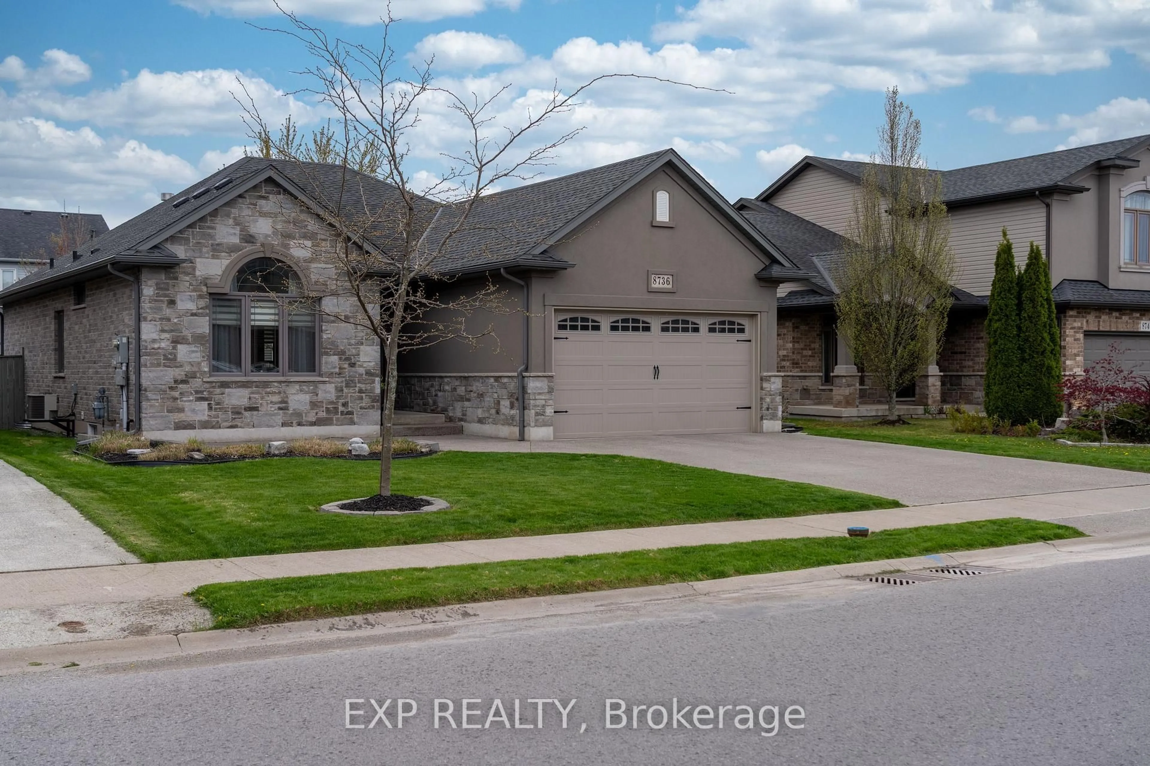 Home with brick exterior material, street for 8736 Angie Dr, Niagara Falls Ontario L2H 0H9