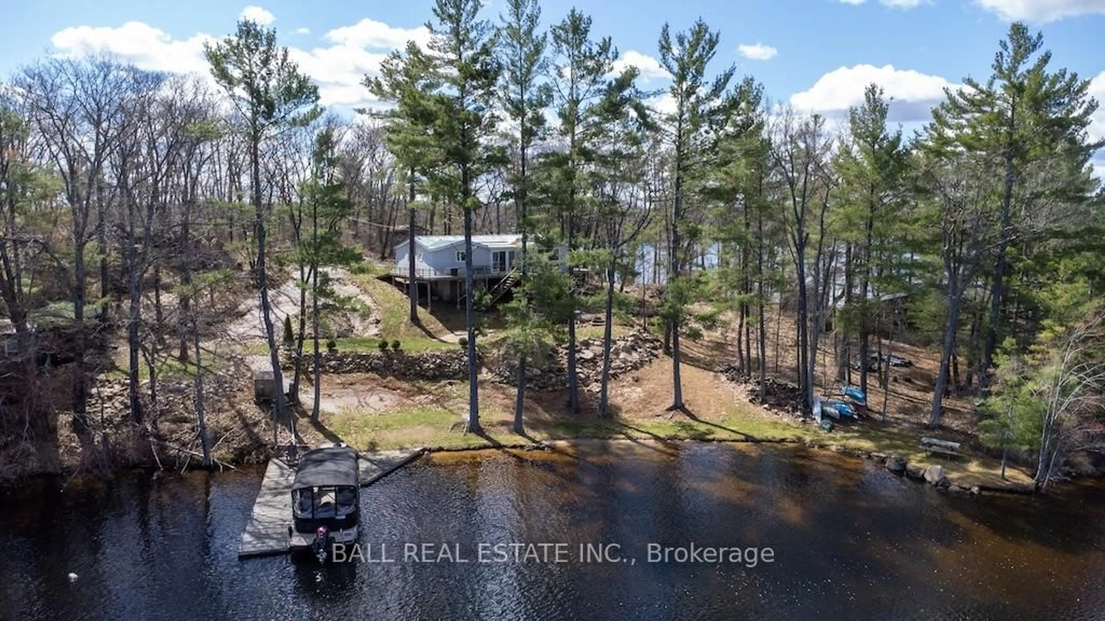 A pic from outside/outdoor area/front of a property/back of a property/a pic from drone, water/lake/river/ocean view for 385 Island 38 Kasshabog Lake, Havelock-Belmont-Methuen Ontario K0L 1Z0