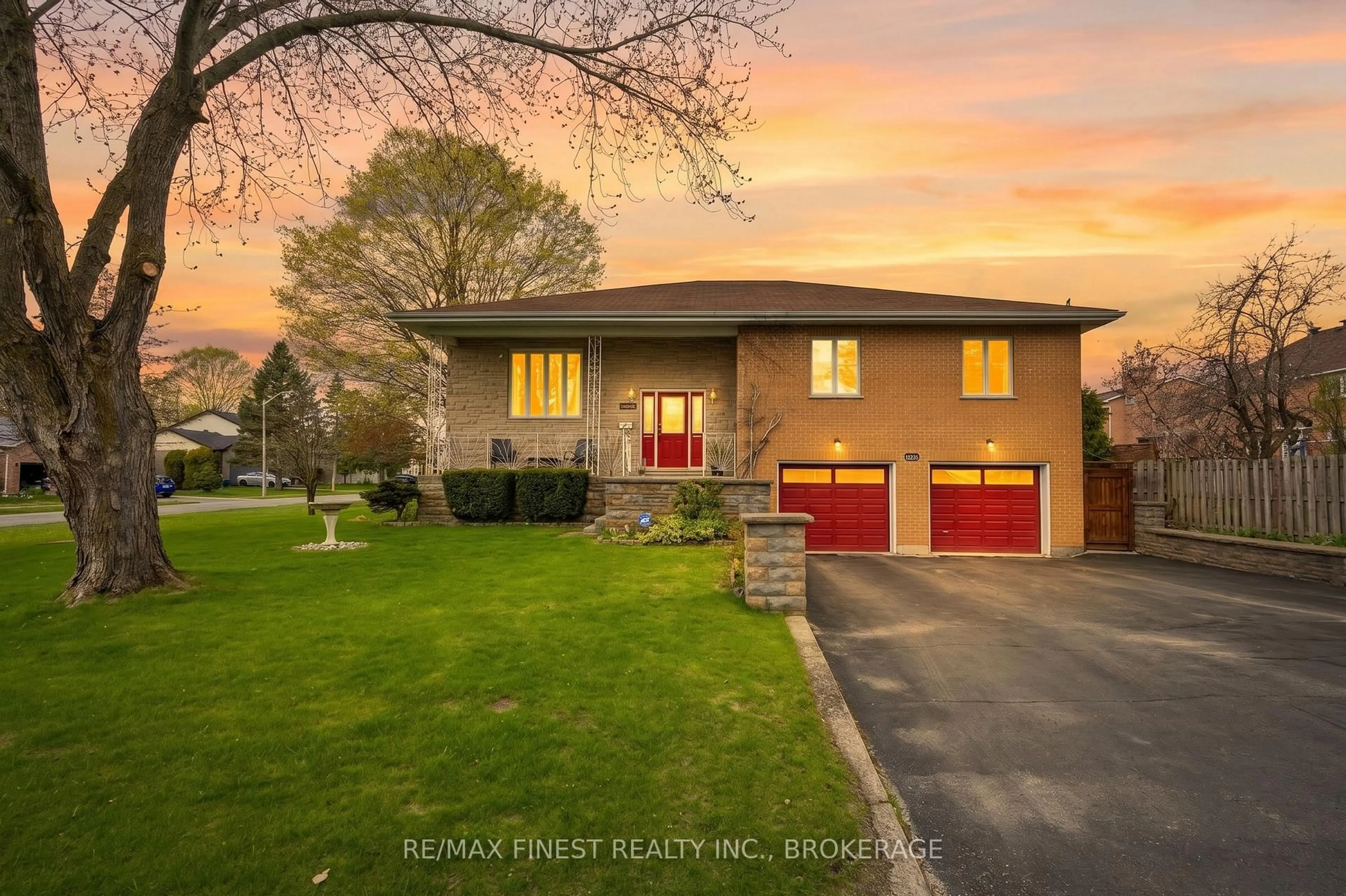 Home with brick exterior material, street for 895 Nottinghill Ave, Kingston Ontario K7P 2B4