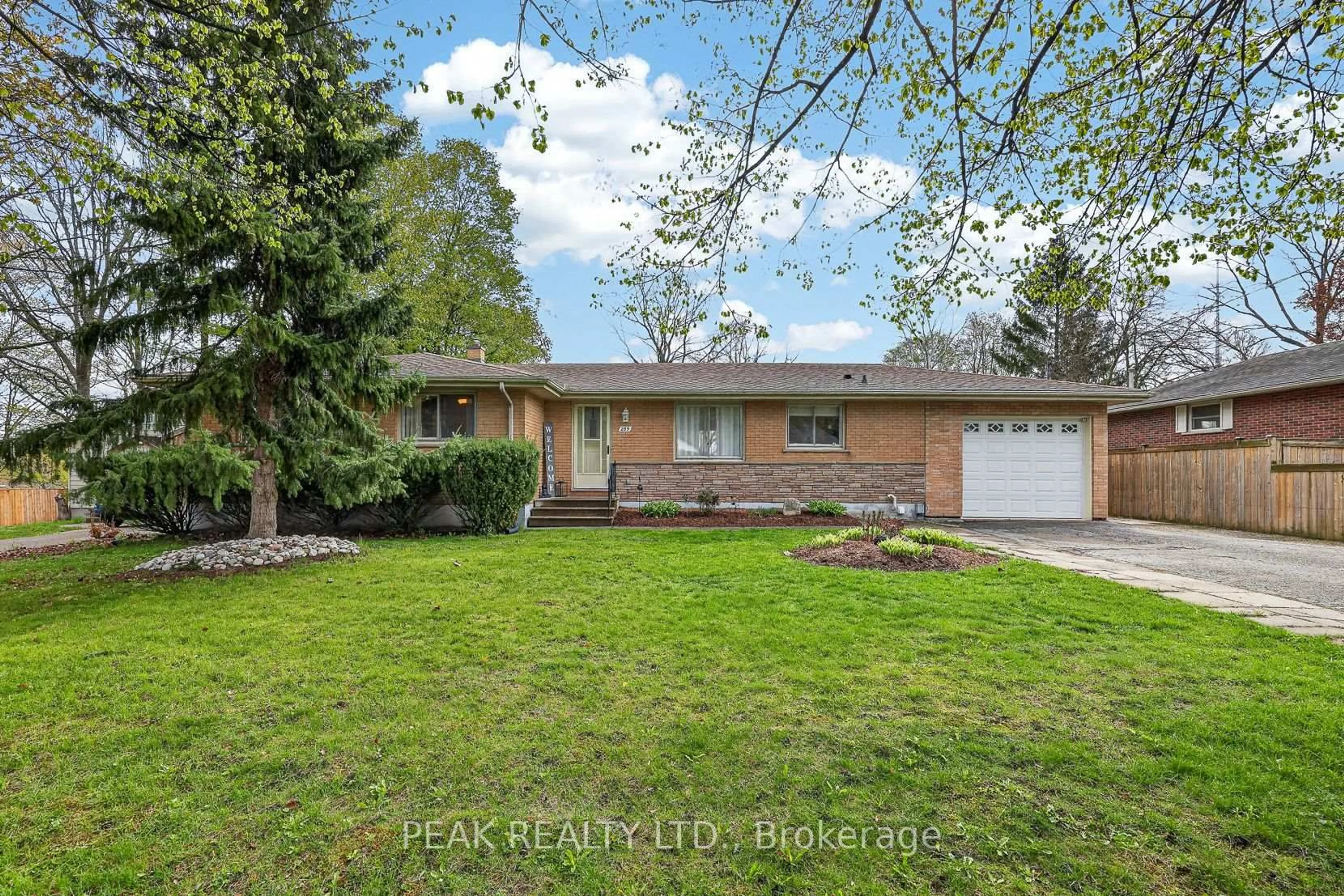 Home with brick exterior material, street for 269 Robinson St, Woodstock Ontario N4S 3B8