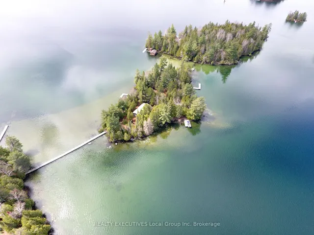 2 ISLAND 939, Temagami 5