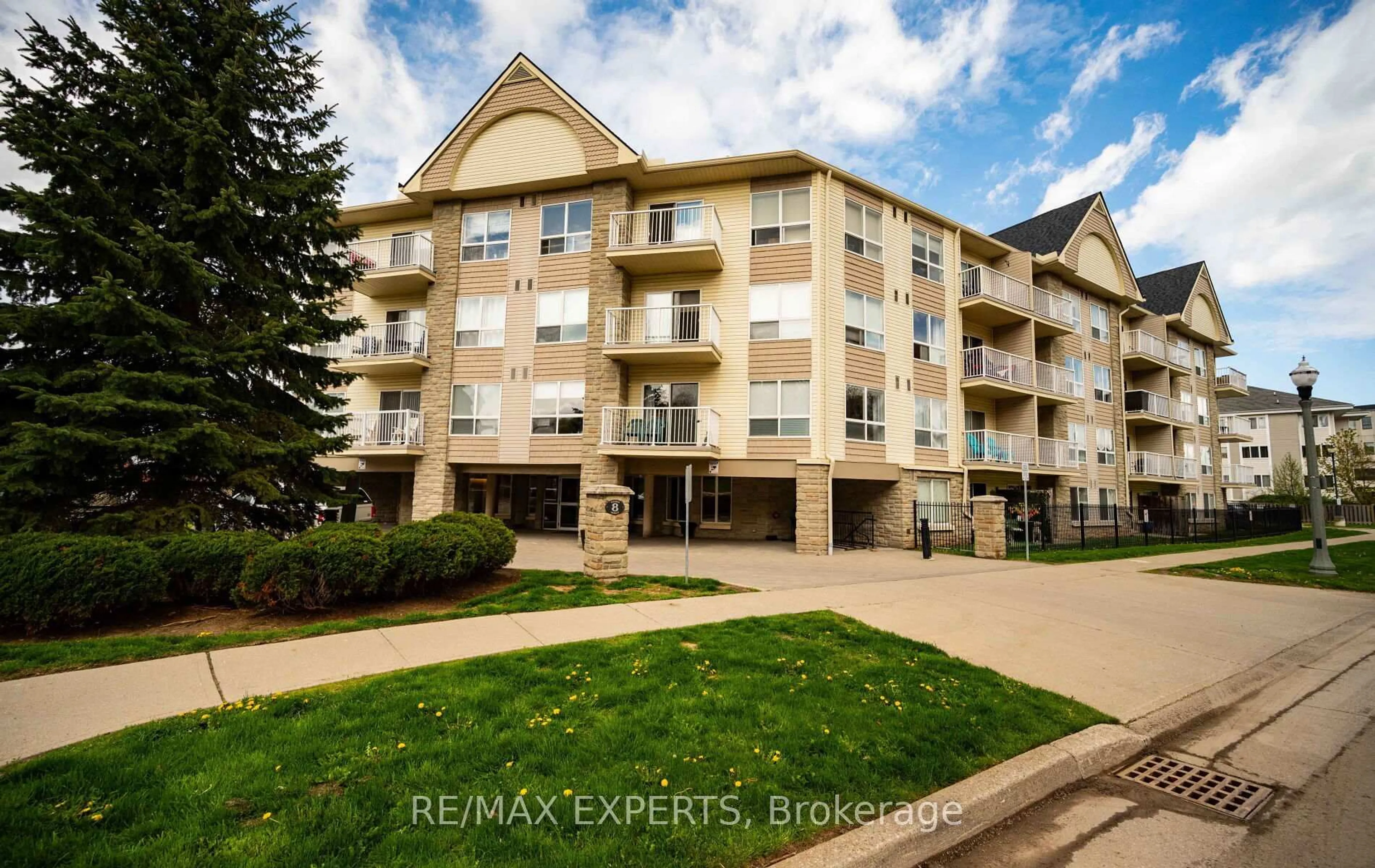 A pic from outside/outdoor area/front of a property/back of a property/a pic from drone, unknown for 8 Harris St #319, Cambridge Ontario N1R 8R1