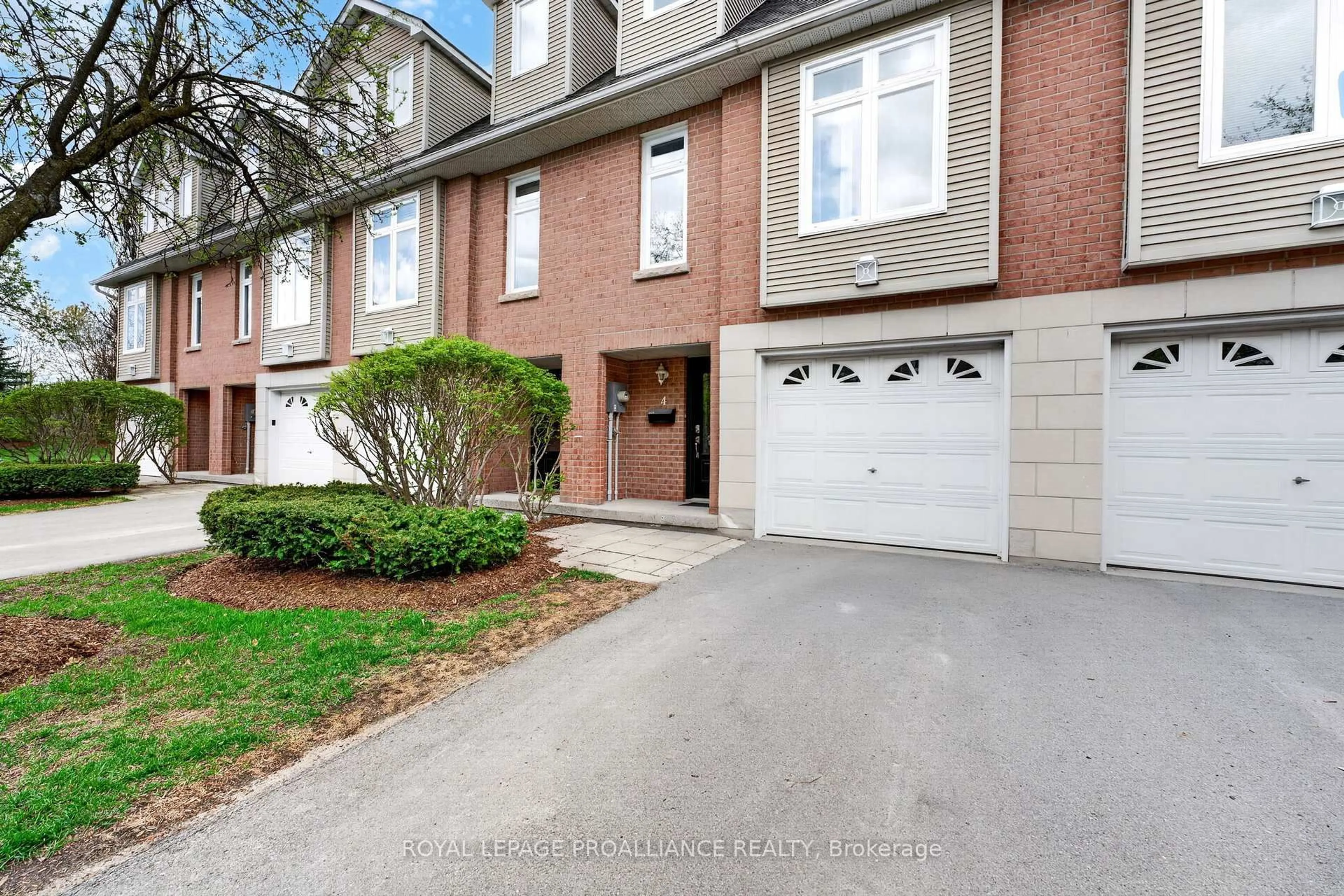 Home with brick exterior material, street for 9 Progress Ave #4, Belleville Ontario K8P 4Z3
