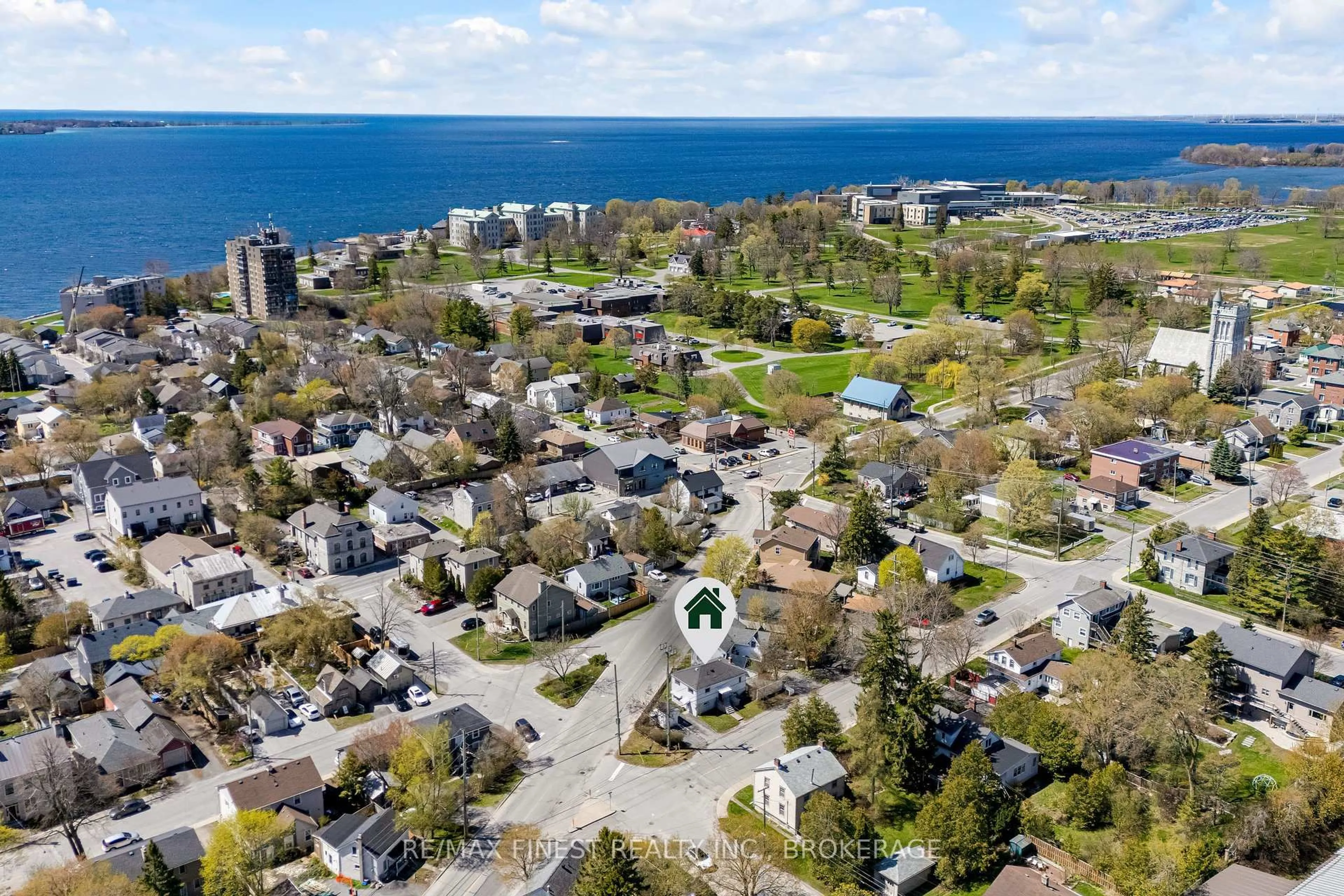 A pic from outside/outdoor area/front of a property/back of a property/a pic from drone, water/lake/river/ocean view for 6 Baiden St, Kingston Ontario K7M 2J6