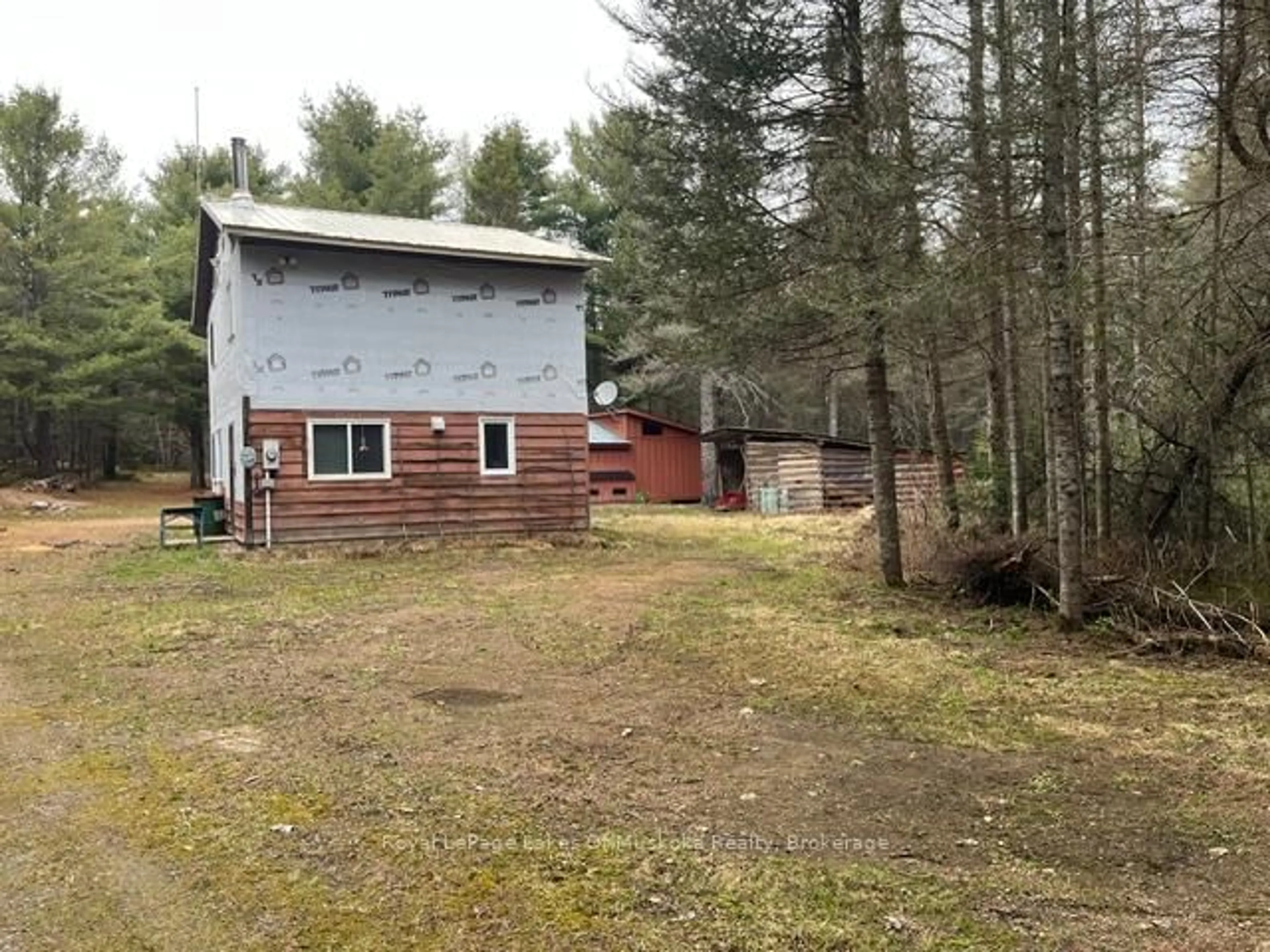 A pic from outside/outdoor area/front of a property/back of a property/a pic from drone, unknown for 796 Scarlett Rd, Machar Ontario P0A 1X0