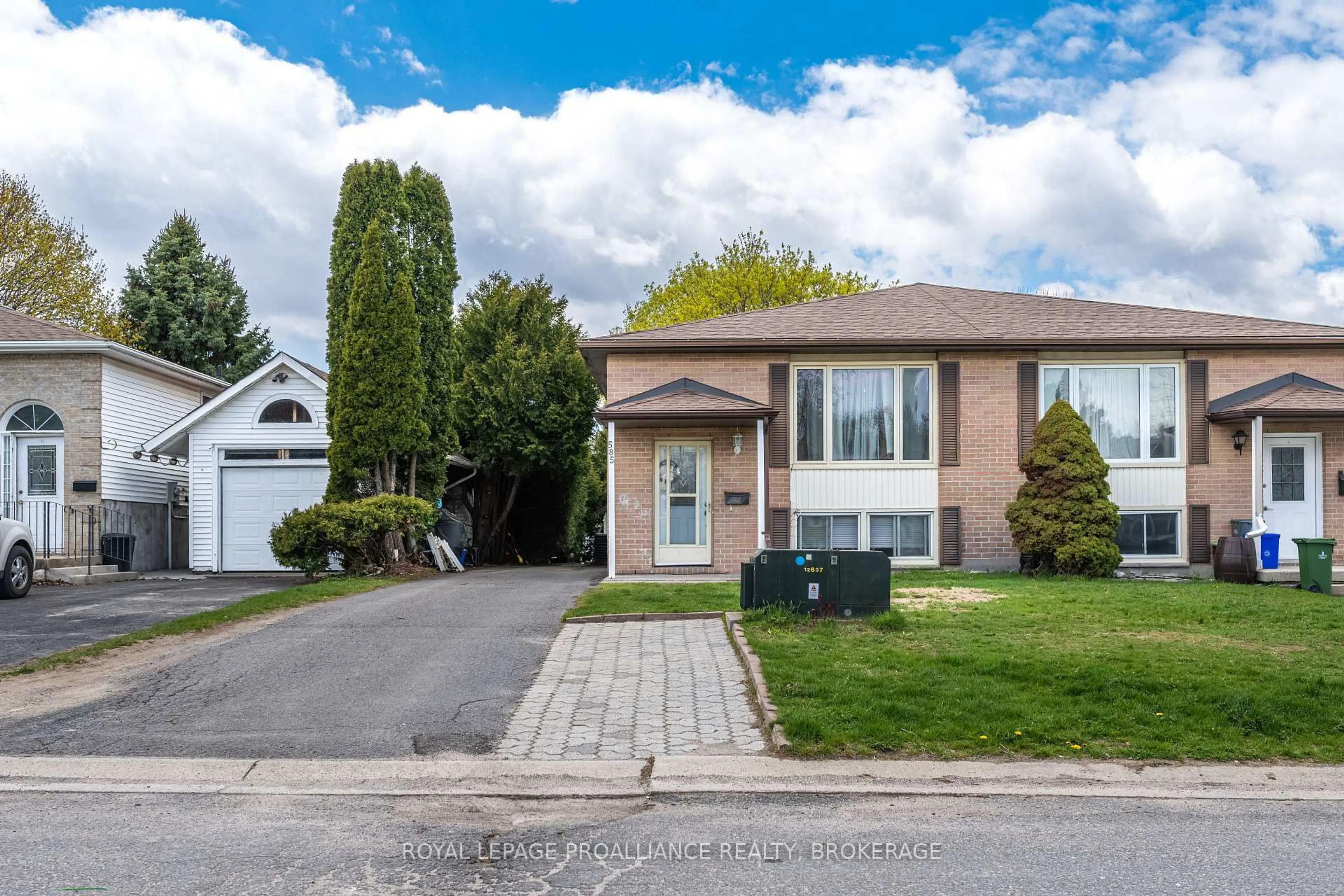 Home with brick exterior material, street for 585 Gavin Crt, Kingston Ontario K7M 8B8