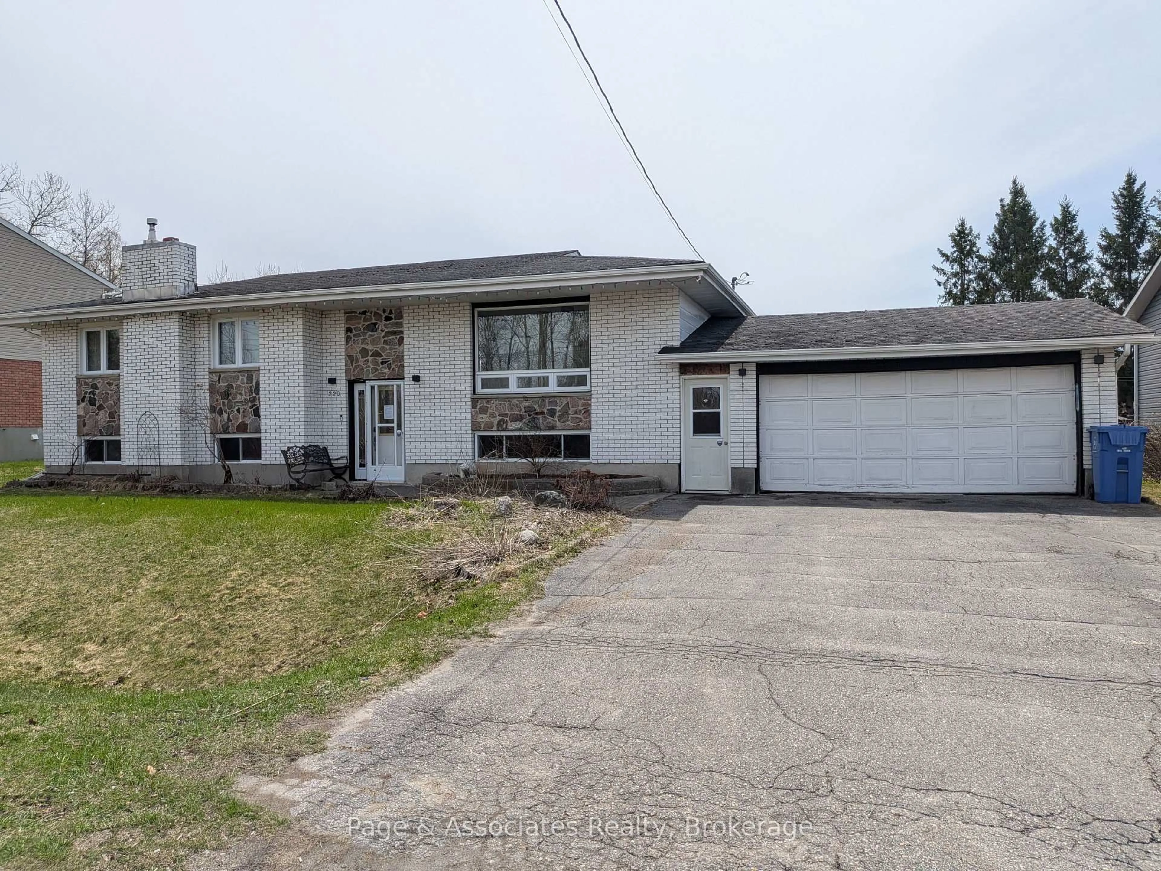 A pic from outside/outdoor area/front of a property/back of a property/a pic from drone, street for 220 Railway St, West Nipissing Ontario P2B 3B2
